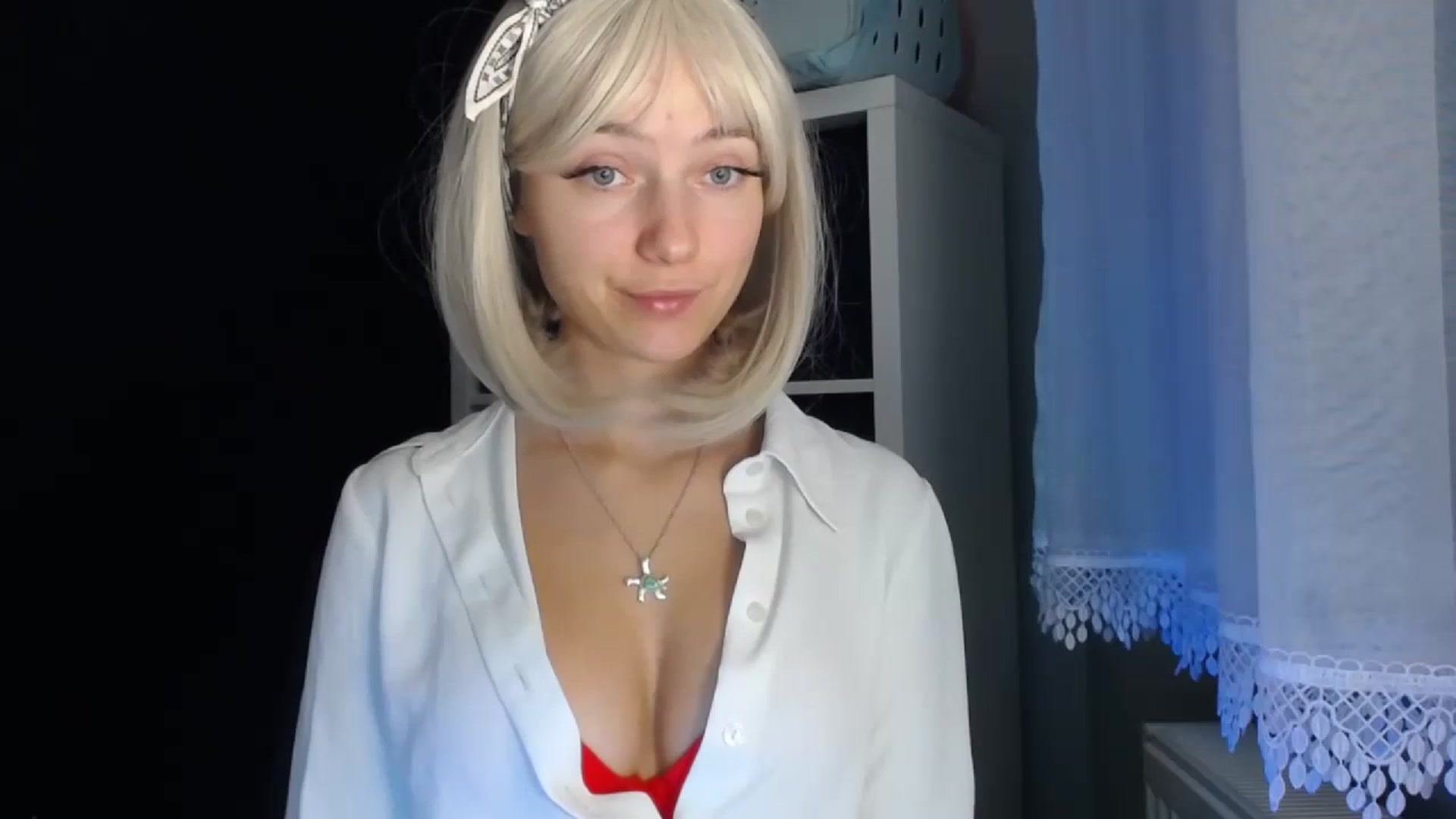 Gallery image thumbnail from LuciaAmazing's myfreecams stream on, 11/21/2023, 08:54 image 20 of 20