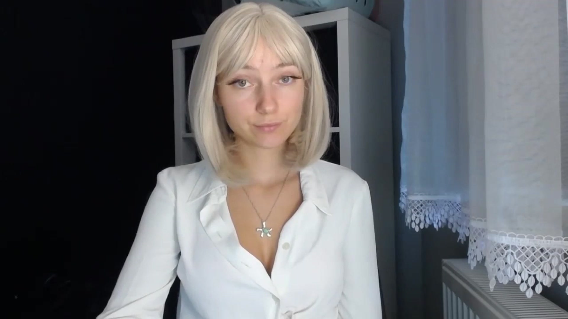 Gallery image thumbnail from LuciaAmazing's myfreecams stream on, 11/21/2023, 11:08 image 11 of 20