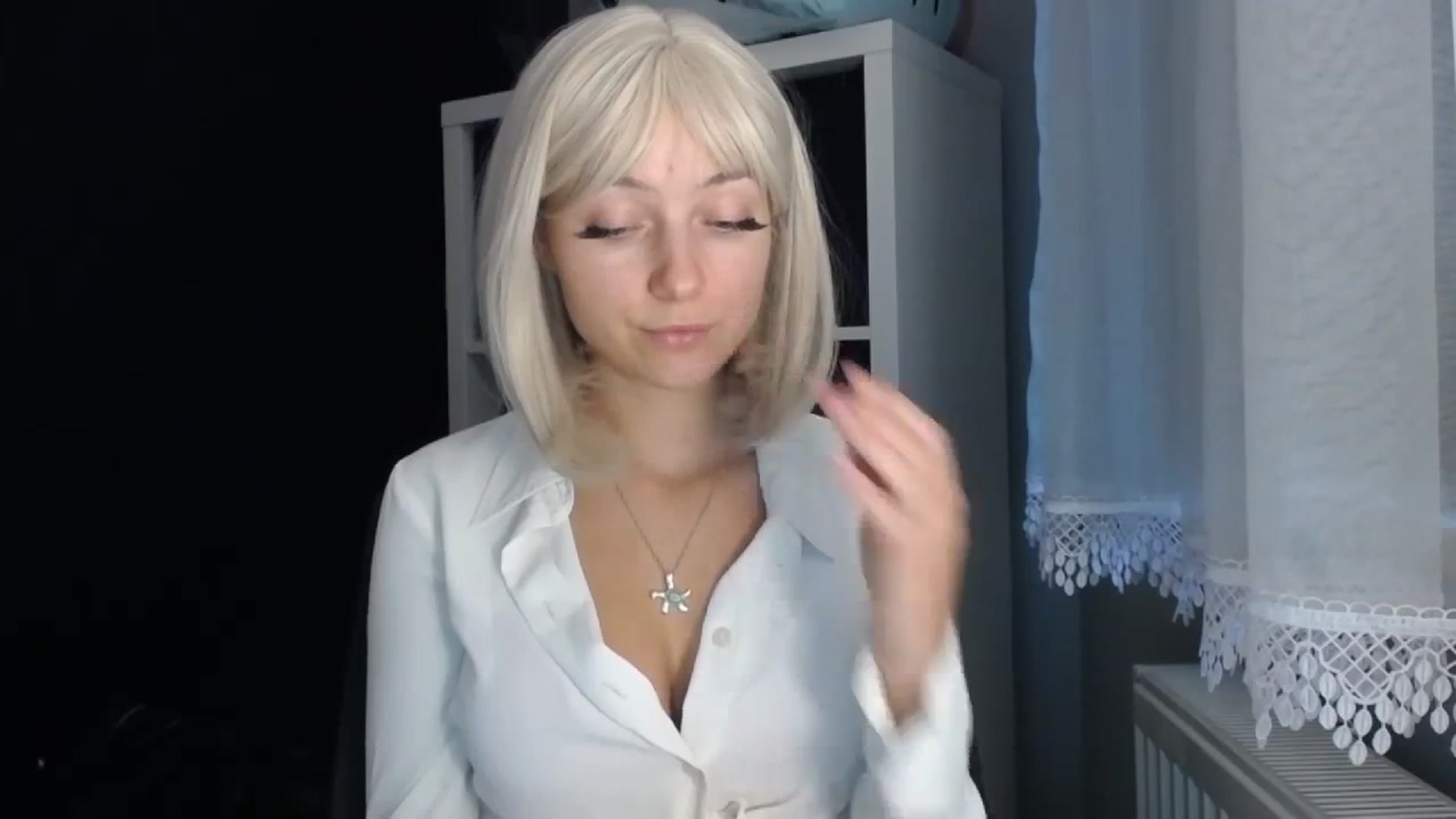 Gallery image thumbnail from LuciaAmazing's myfreecams stream on, 11/21/2023, 11:08 image 17 of 20