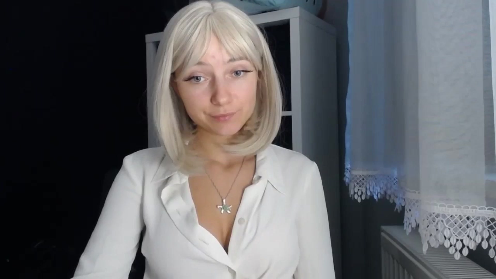 Gallery image thumbnail from LuciaAmazing's myfreecams stream on, 11/21/2023, 12:01 image 8 of 20