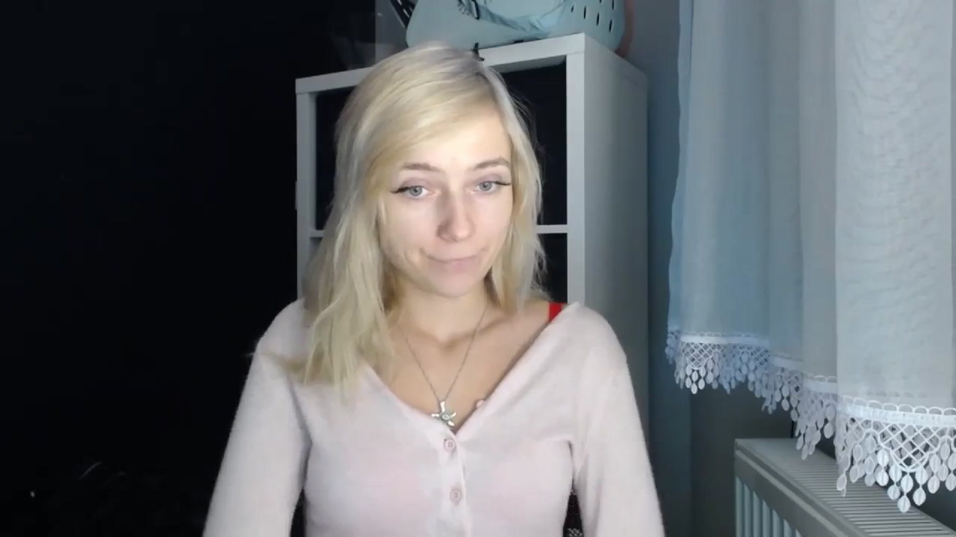 Gallery image thumbnail from LuciaAmazing's myfreecams stream on, 11/22/2023, 13:48 image 3 of 20