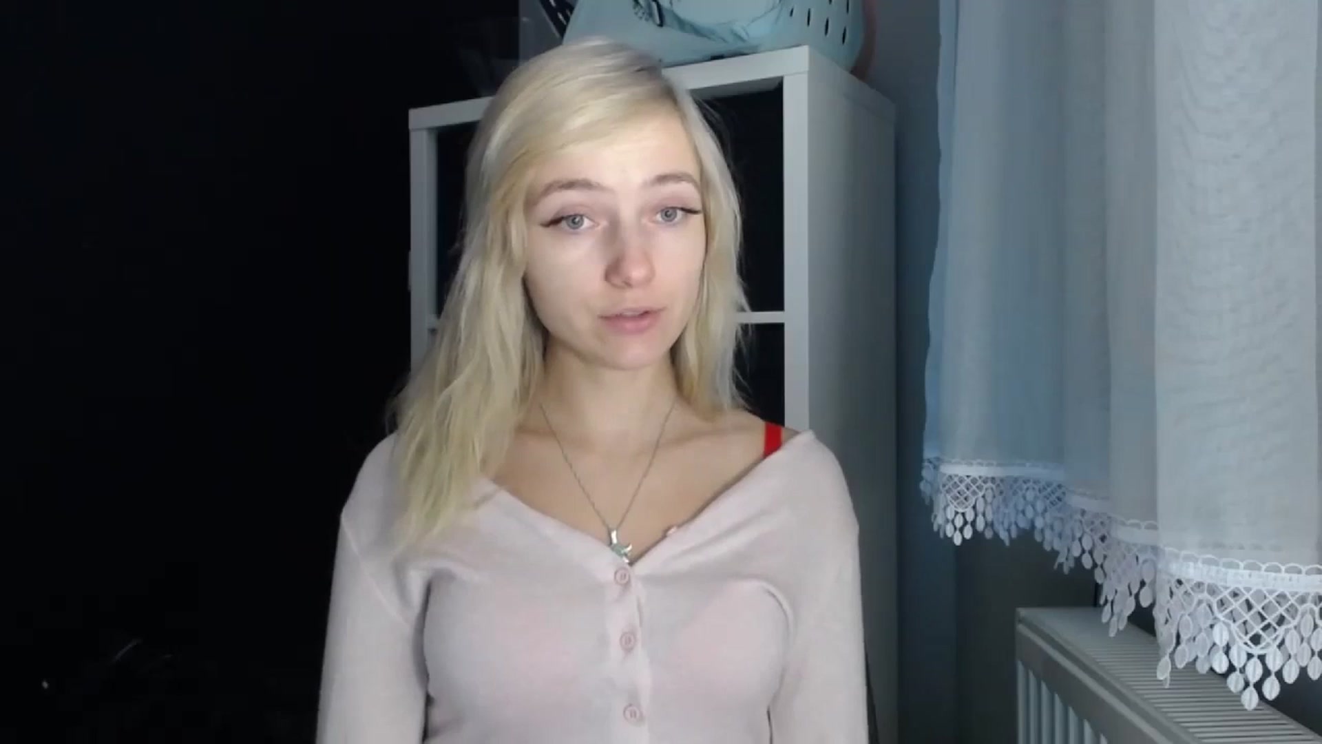 Gallery image thumbnail from LuciaAmazing's myfreecams stream on, 11/22/2023, 13:48 image 4 of 20