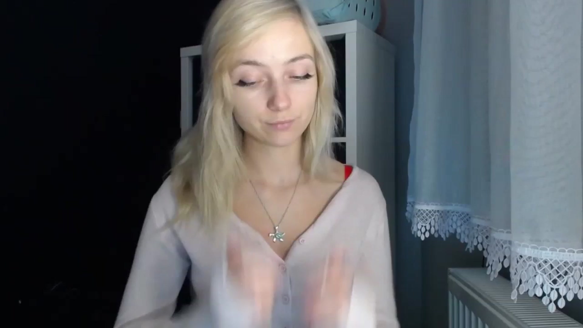 Gallery image thumbnail from LuciaAmazing's myfreecams stream on, 11/22/2023, 13:48 image 17 of 20