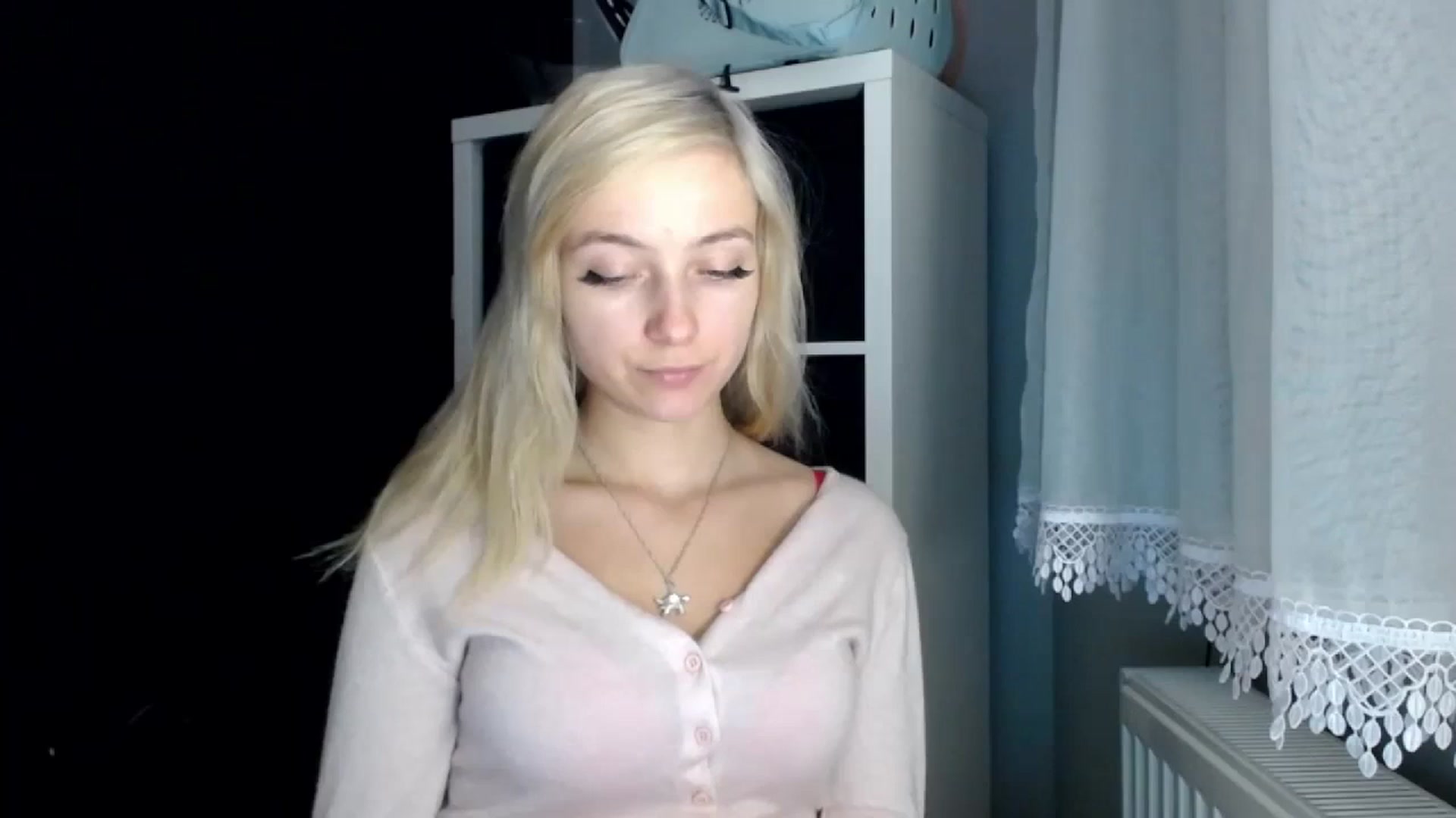 Gallery image thumbnail from LuciaAmazing's myfreecams stream on, 11/22/2023, 16:53 image 1 of 20