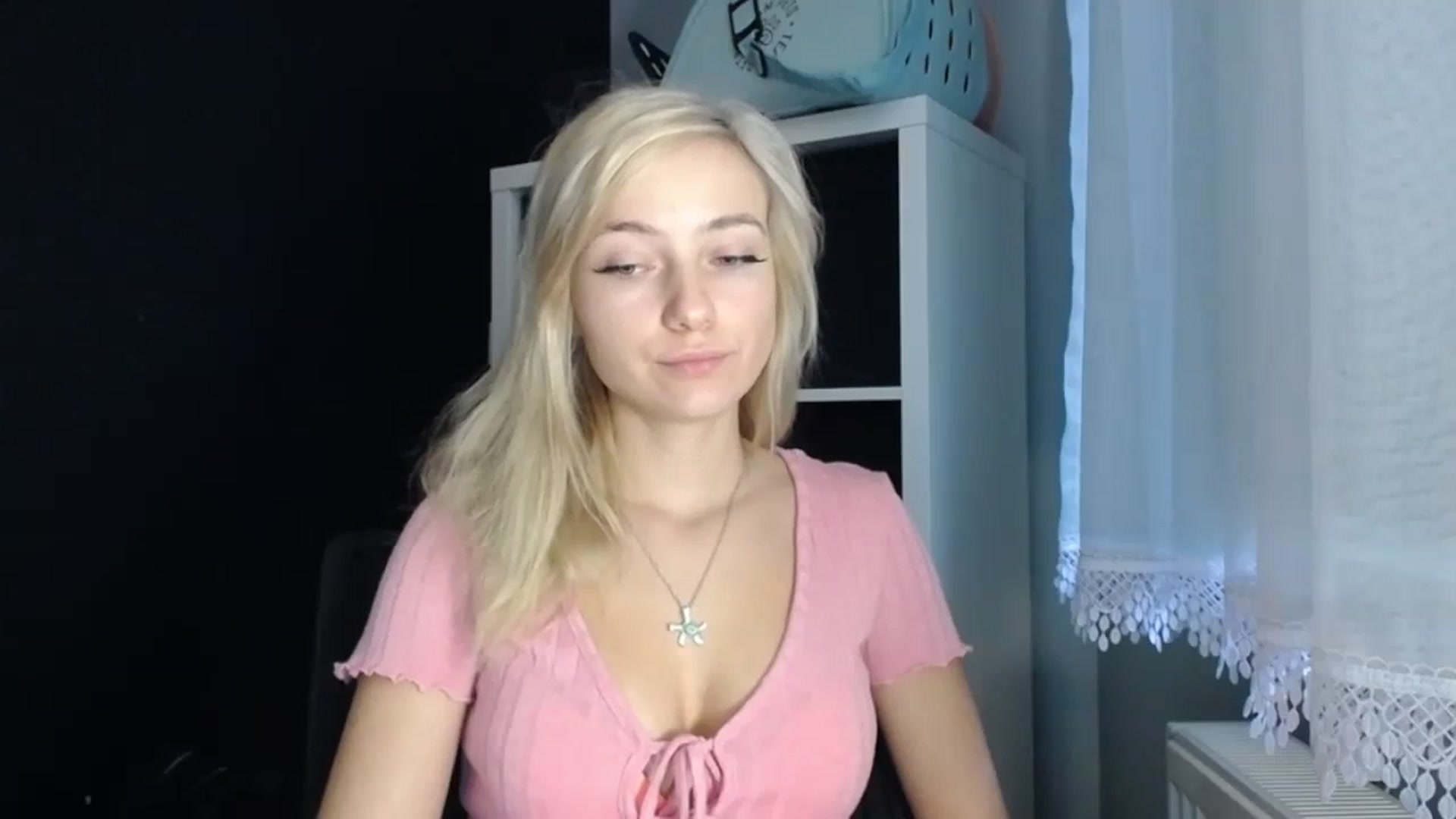 Gallery image thumbnail from LuciaAmazing's myfreecams stream on, 11/23/2023, 09:11 image 20 of 20