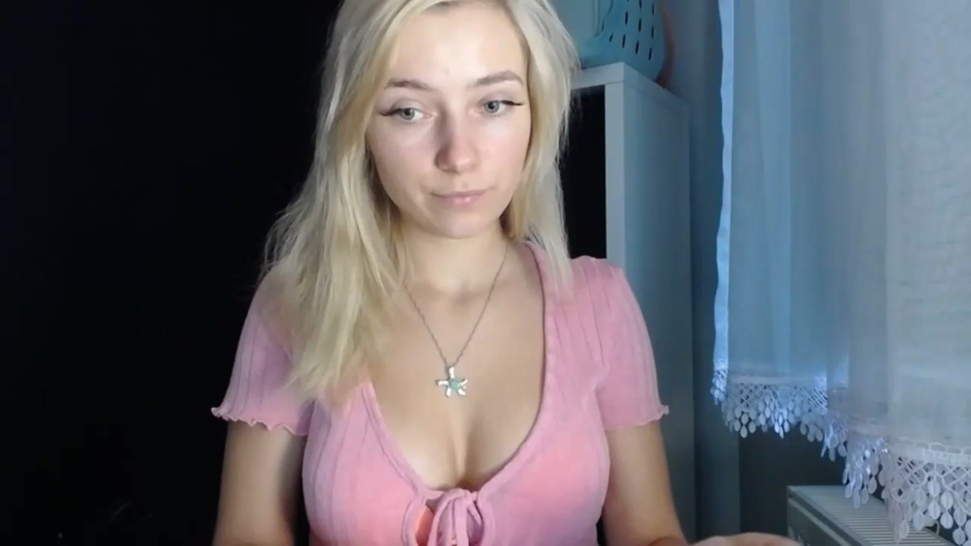 Gallery image thumbnail from LuciaAmazing's myfreecams stream on, 11/23/2023, 11:55 image 11 of 20