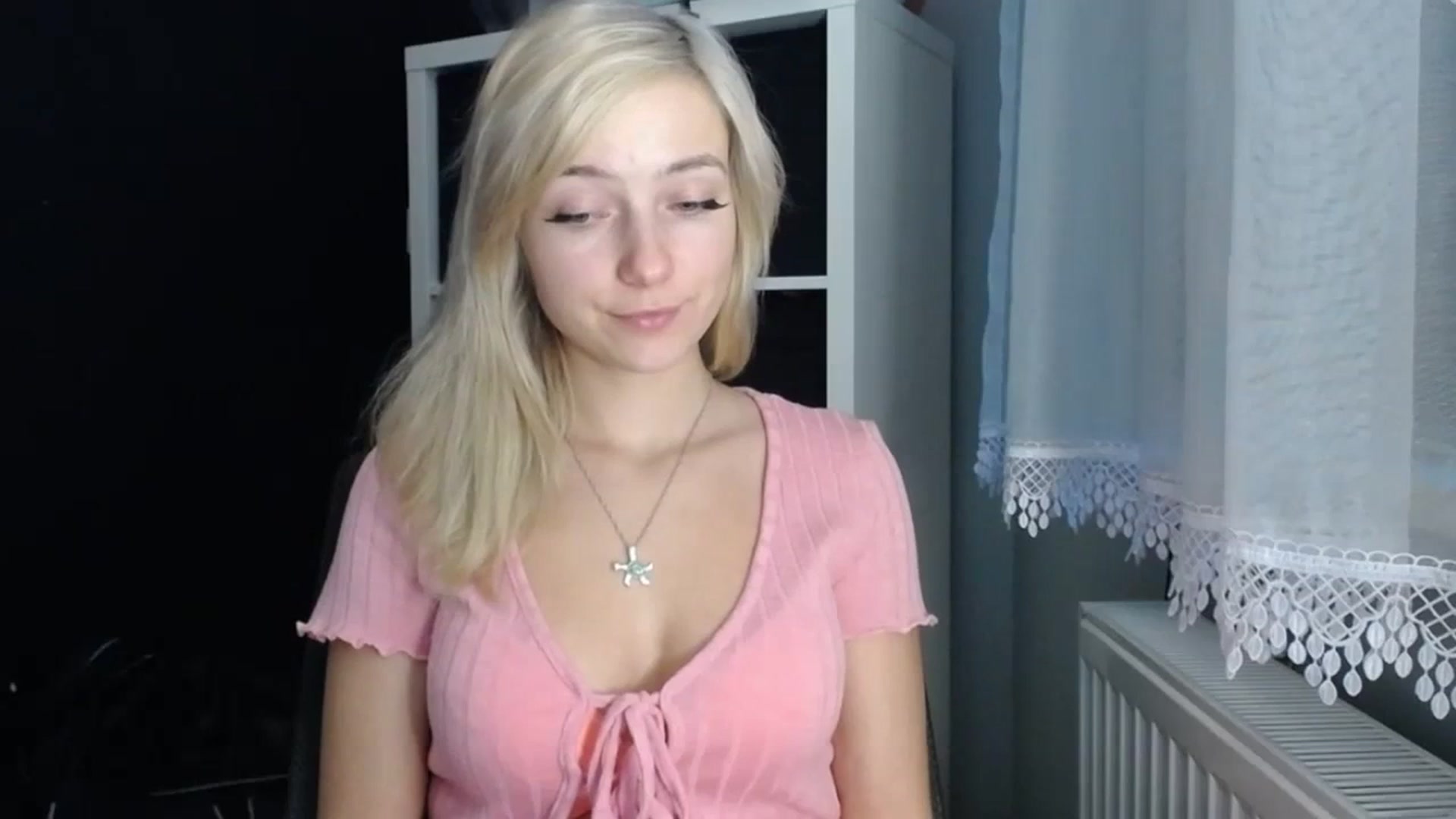Gallery image thumbnail from LuciaAmazing's myfreecams stream on, 11/23/2023, 14:46 image 1 of 20