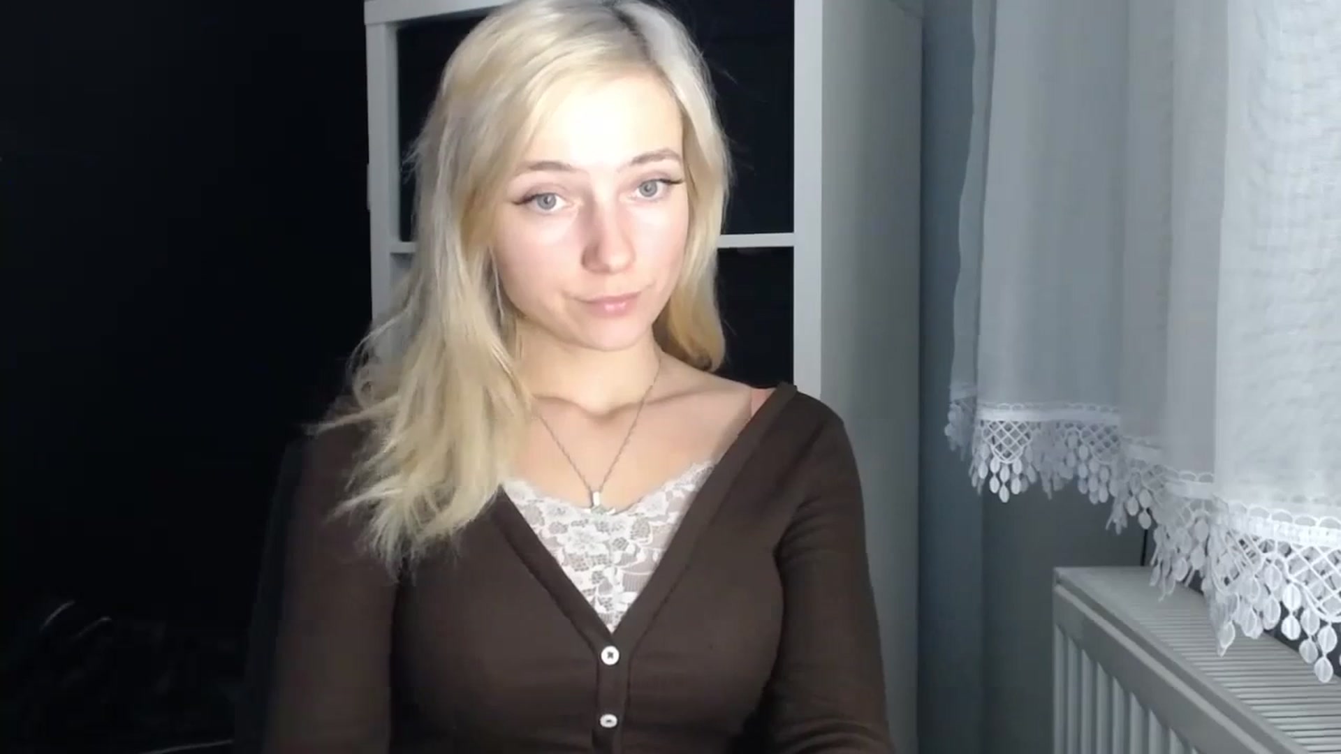 Gallery image thumbnail from LuciaAmazing's myfreecams stream on, 11/23/2023, 20:07 image 20 of 20