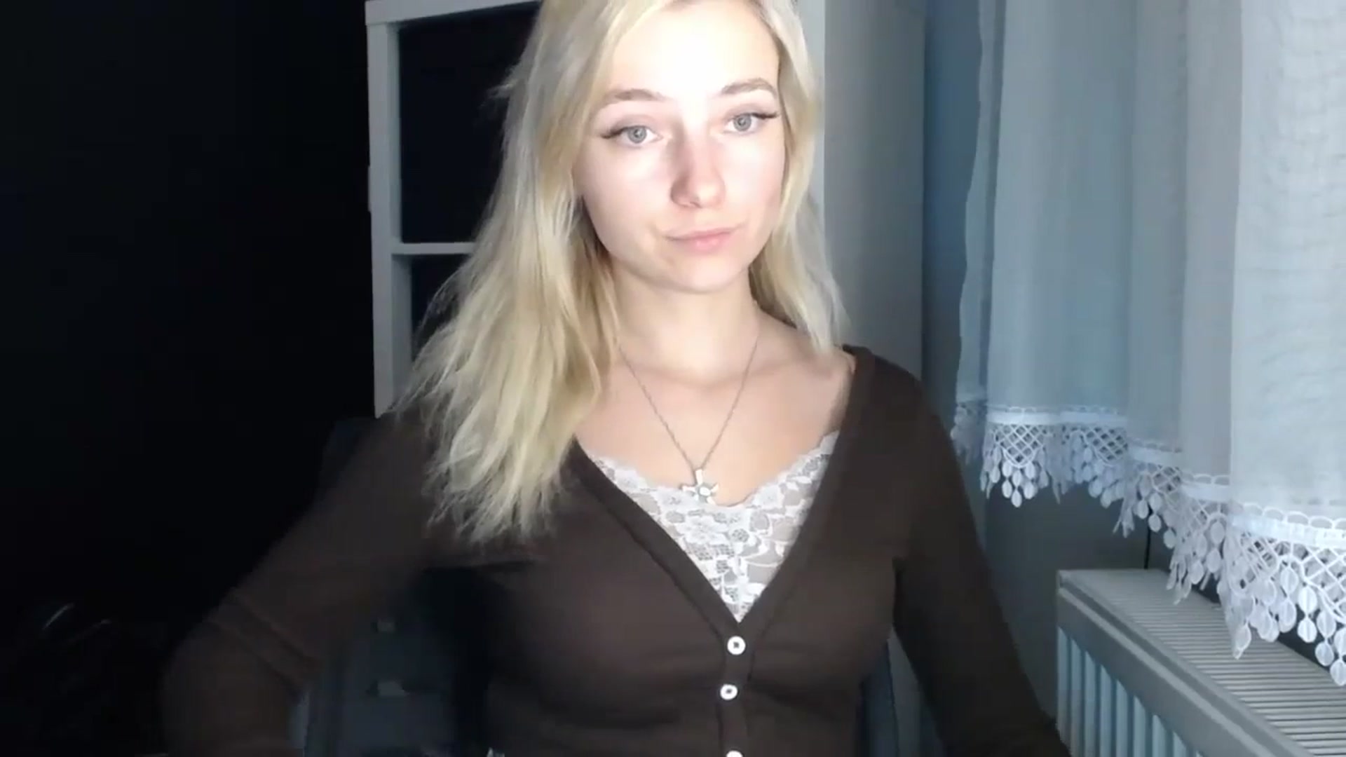 Gallery image thumbnail from LuciaAmazing's myfreecams stream on, 11/23/2023, 20:07 image 3 of 20
