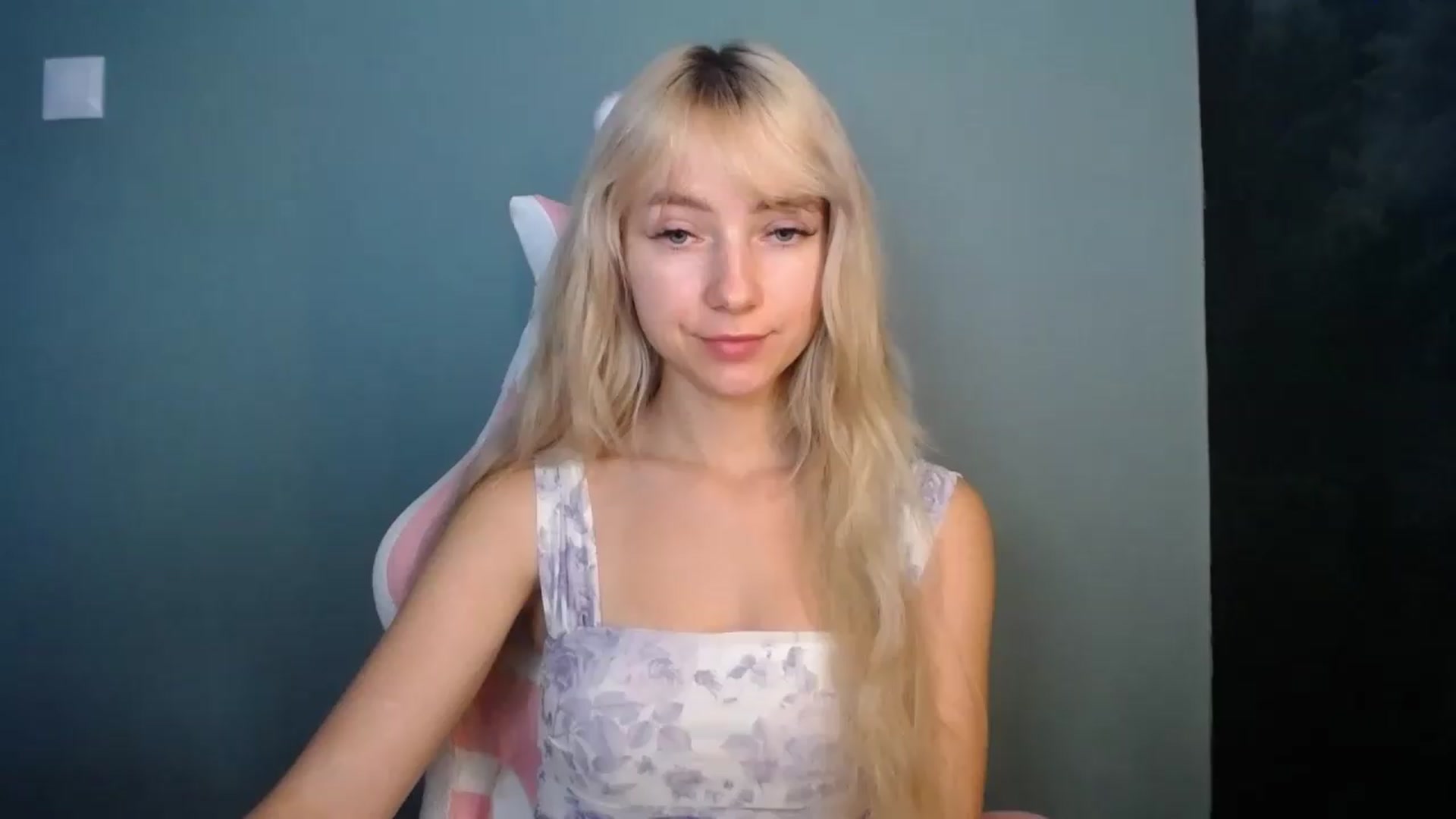 Gallery image thumbnail from LuciaAmazing's myfreecams stream on, 06/06/2026, 10:02 image 3 of 20