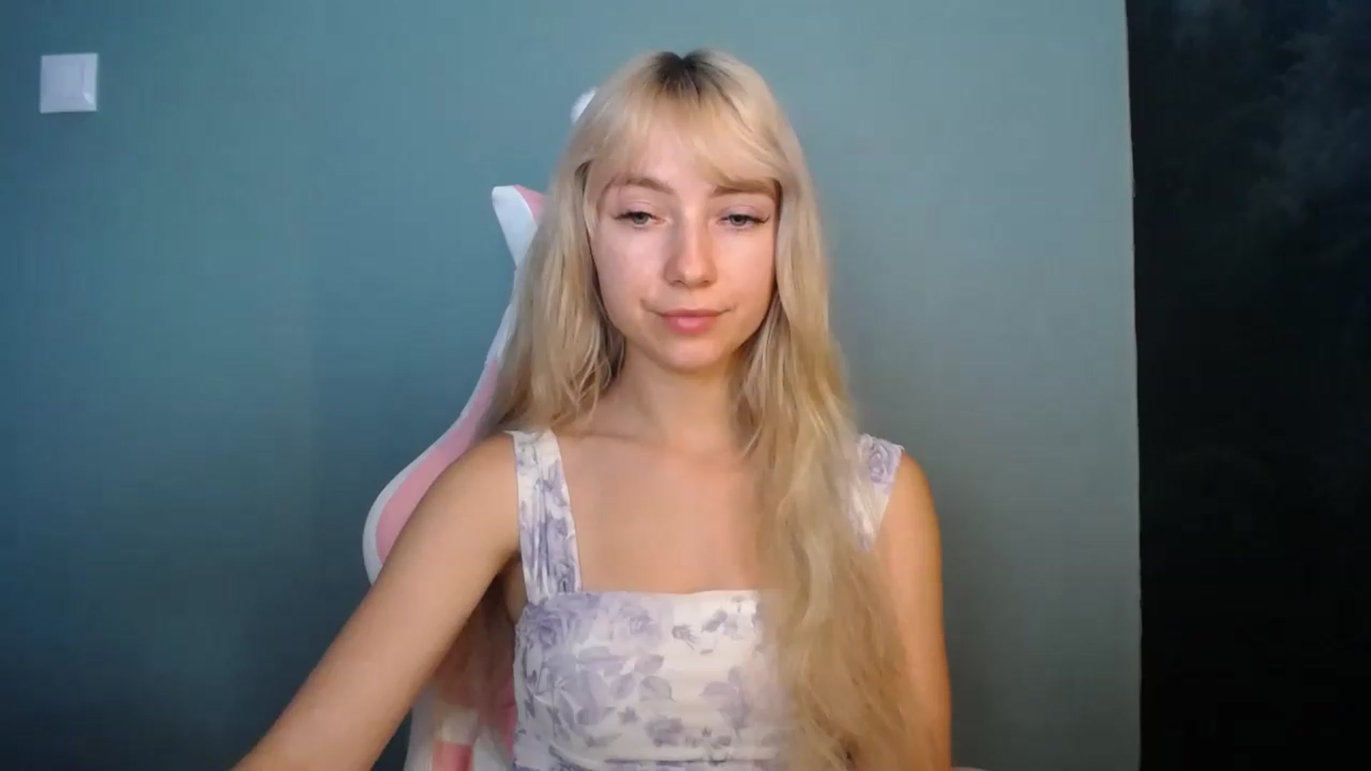 Gallery image thumbnail from LuciaAmazing's myfreecams stream on, 06/06/2026, 10:02 image 19 of 20