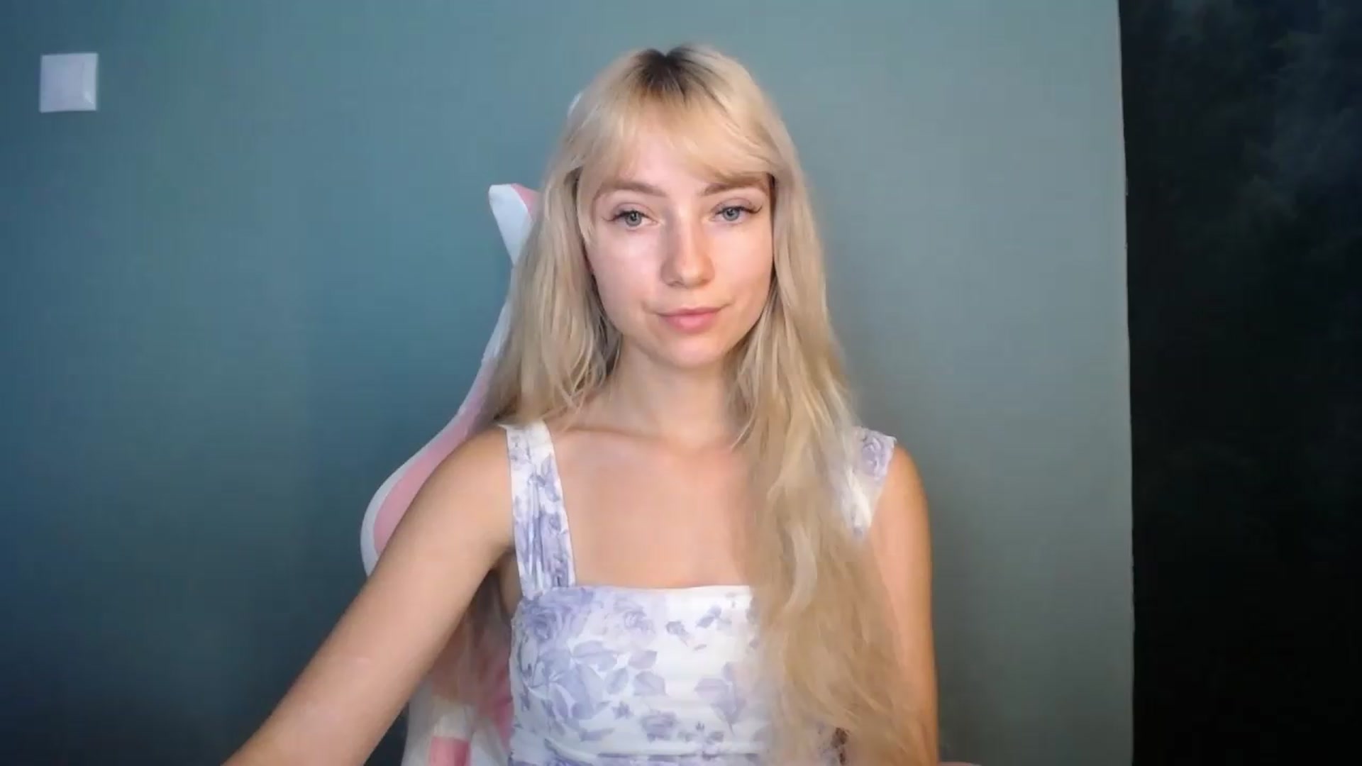 Gallery image thumbnail from LuciaAmazing's myfreecams stream on, 06/06/2026, 10:02 image 15 of 20