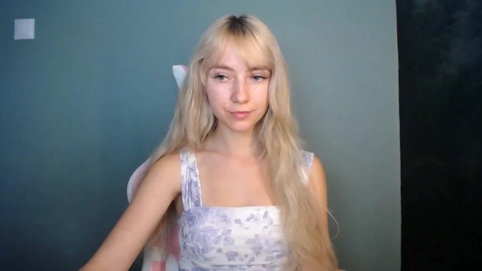 Gallery image thumbnail from LuciaAmazing's myfreecams stream on, 06/06/2026, 10:02 image 8 of 20