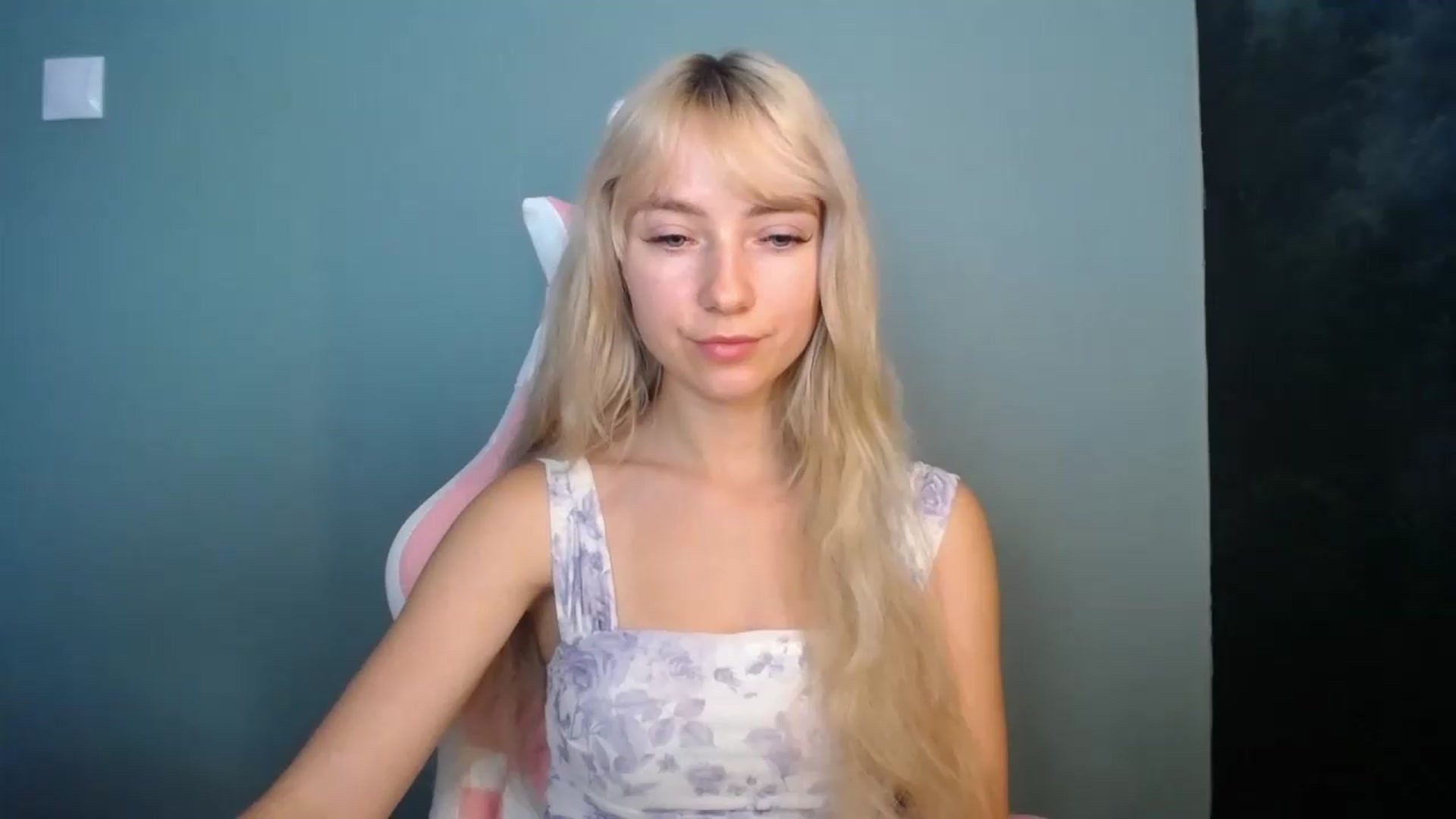 Gallery image thumbnail from LuciaAmazing's myfreecams stream on, 06/06/2026, 10:02 image 18 of 20