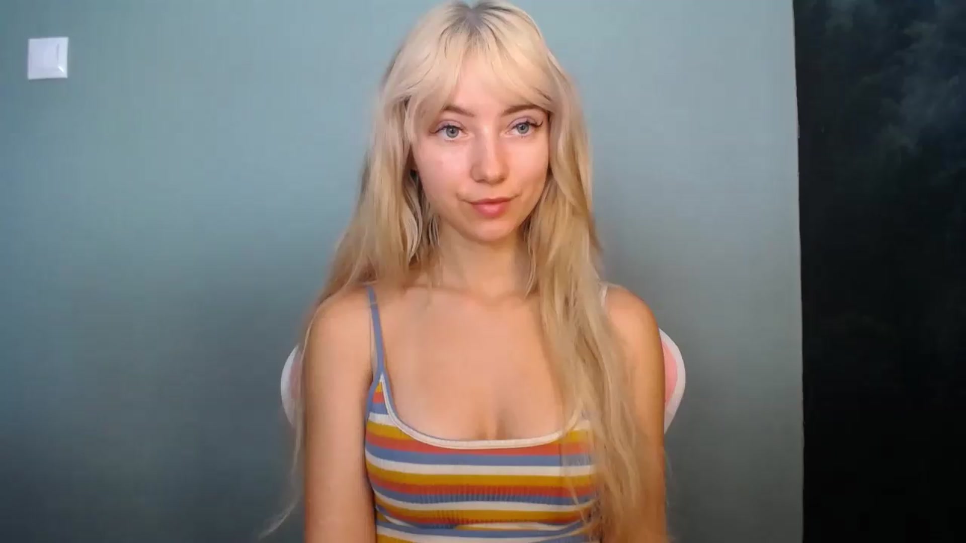 Gallery image thumbnail from LuciaAmazing's myfreecams stream on, 06/07/2026, 09:58 image 8 of 20
