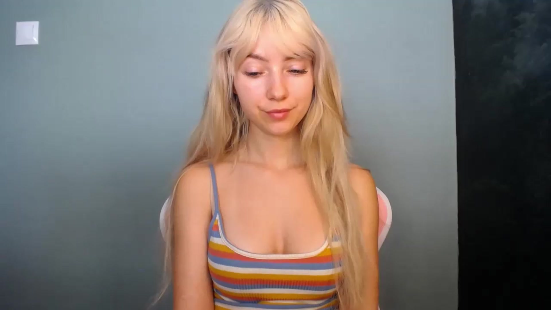 Gallery image thumbnail from LuciaAmazing's myfreecams stream on, 06/07/2026, 09:58 image 5 of 20