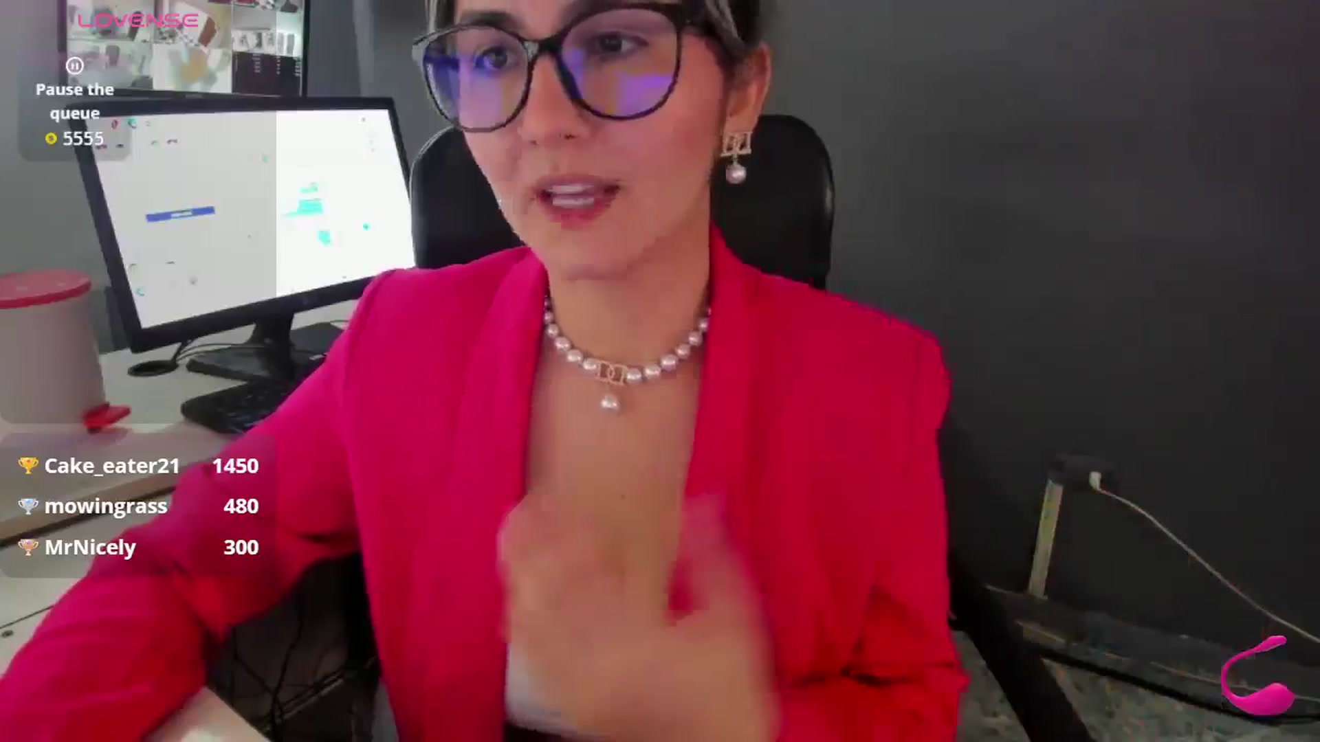 Gallery image thumbnail from Lucia_Collins's myfreecams stream on, 03/01/2026, 17:02 image 9 of 20
