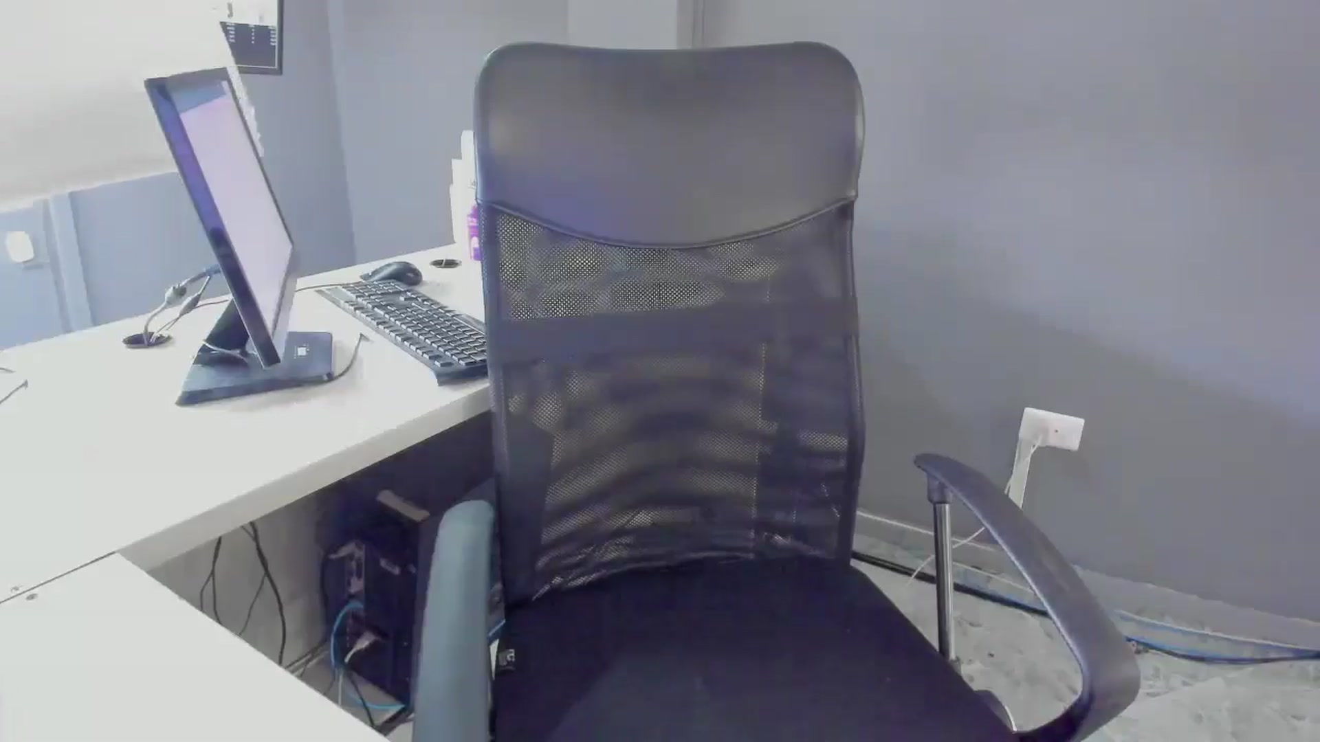 Gallery image thumbnail from Lucia_Collins's myfreecams stream on, 03/08/2026, 17:58 image 12 of 20