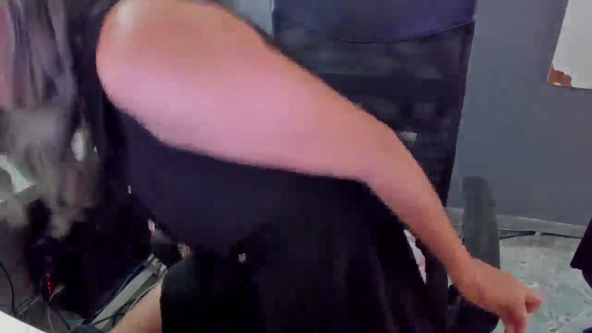 Gallery image thumbnail from Lucia_Collins's myfreecams stream on, 03/08/2026, 19:56 image 9 of 20