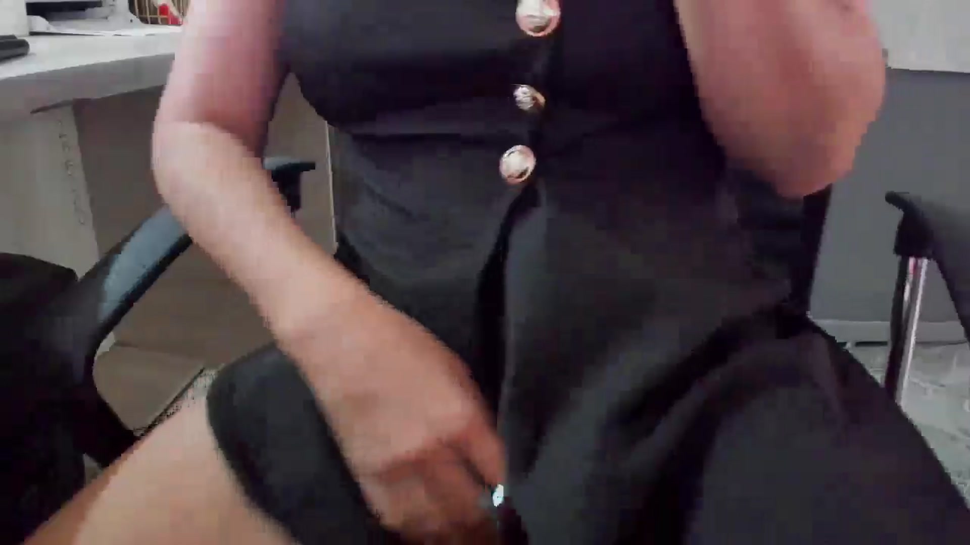 Gallery image thumbnail from Lucia_Collins's myfreecams stream on, 03/08/2026, 19:56 image 8 of 20