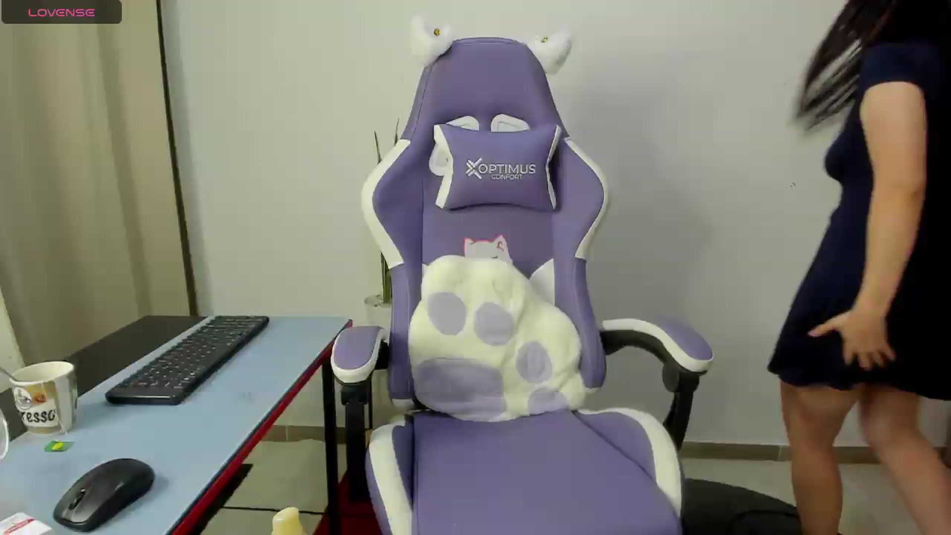 Gallery image thumbnail from Lucia_x's myfreecams stream on, 05/12/2026, 02:57 image 20 of 20