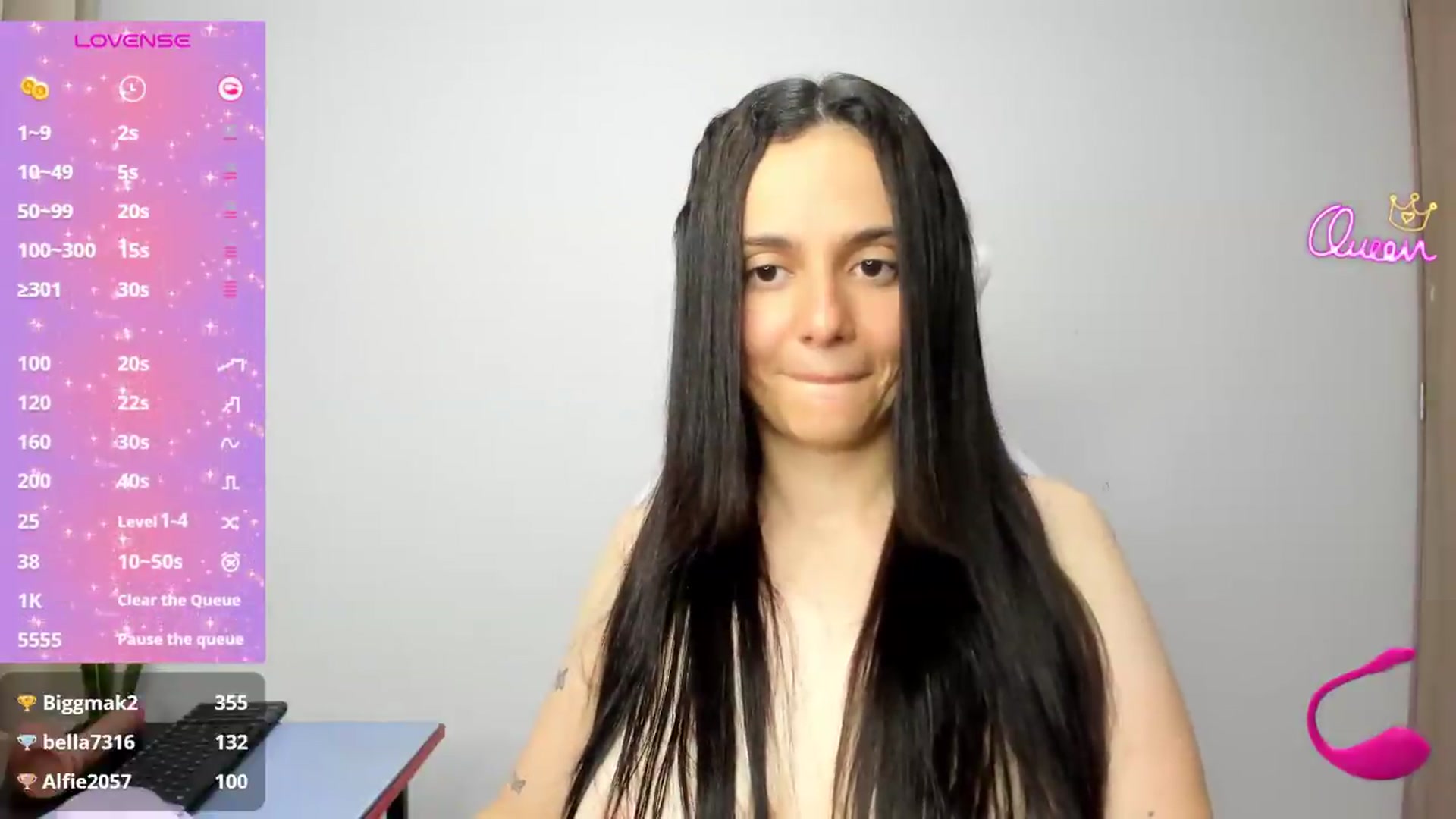 Gallery image thumbnail from Lucia_x's myfreecams stream on, 05/17/2026, 02:38 image 18 of 20