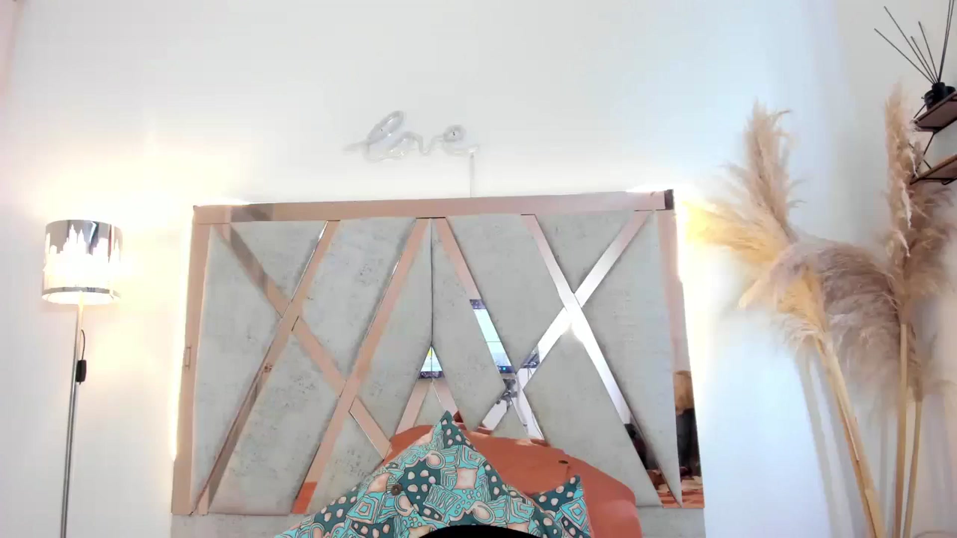 Gallery image thumbnail from Luciana_grant's myfreecams stream on, 02/26/2025, 18:41 image 18 of 20
