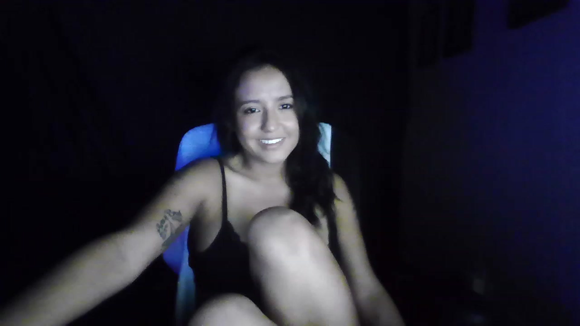 Gallery image thumbnail from LuciannaLayne's myfreecams stream on, 02/27/2023, 10:44 image 4 of 20