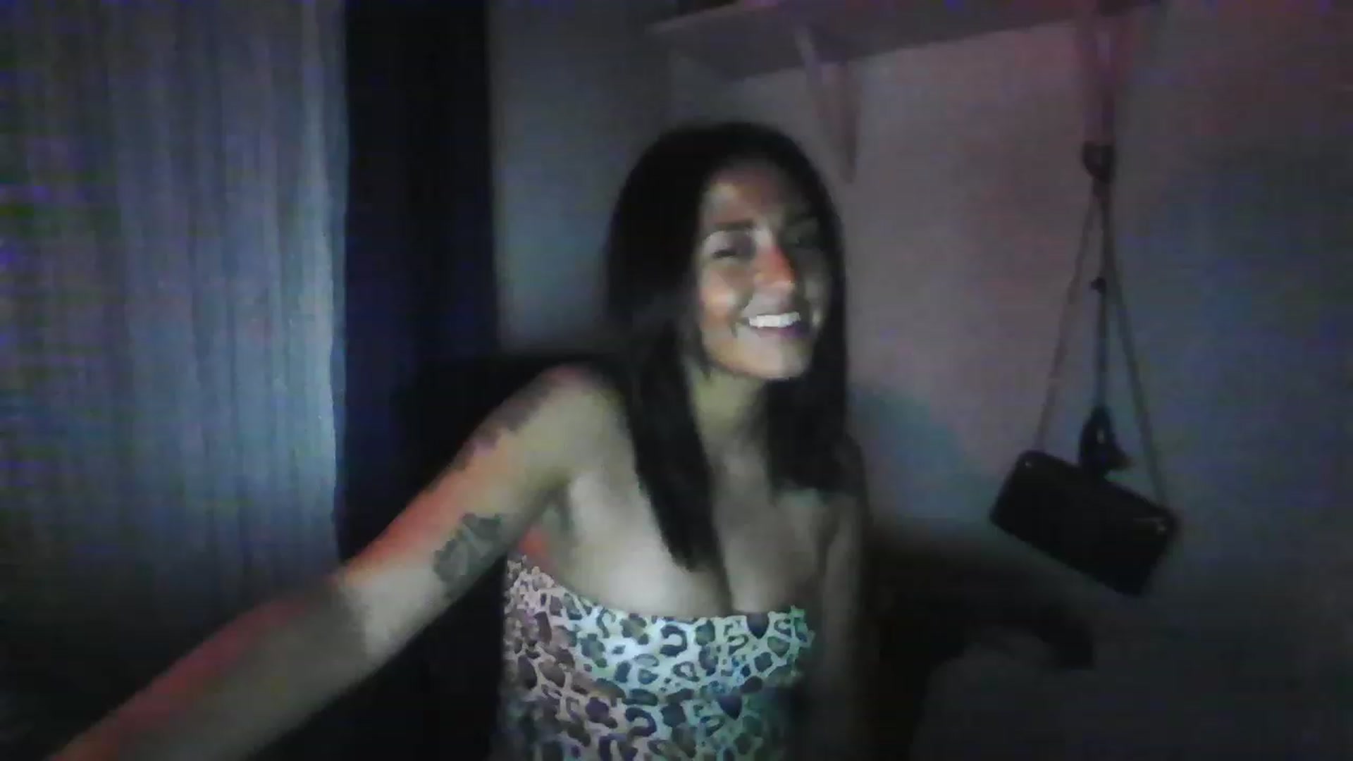Gallery image thumbnail from LuciannaLayne's myfreecams stream on, 05/29/2023, 09:55 image 20 of 20