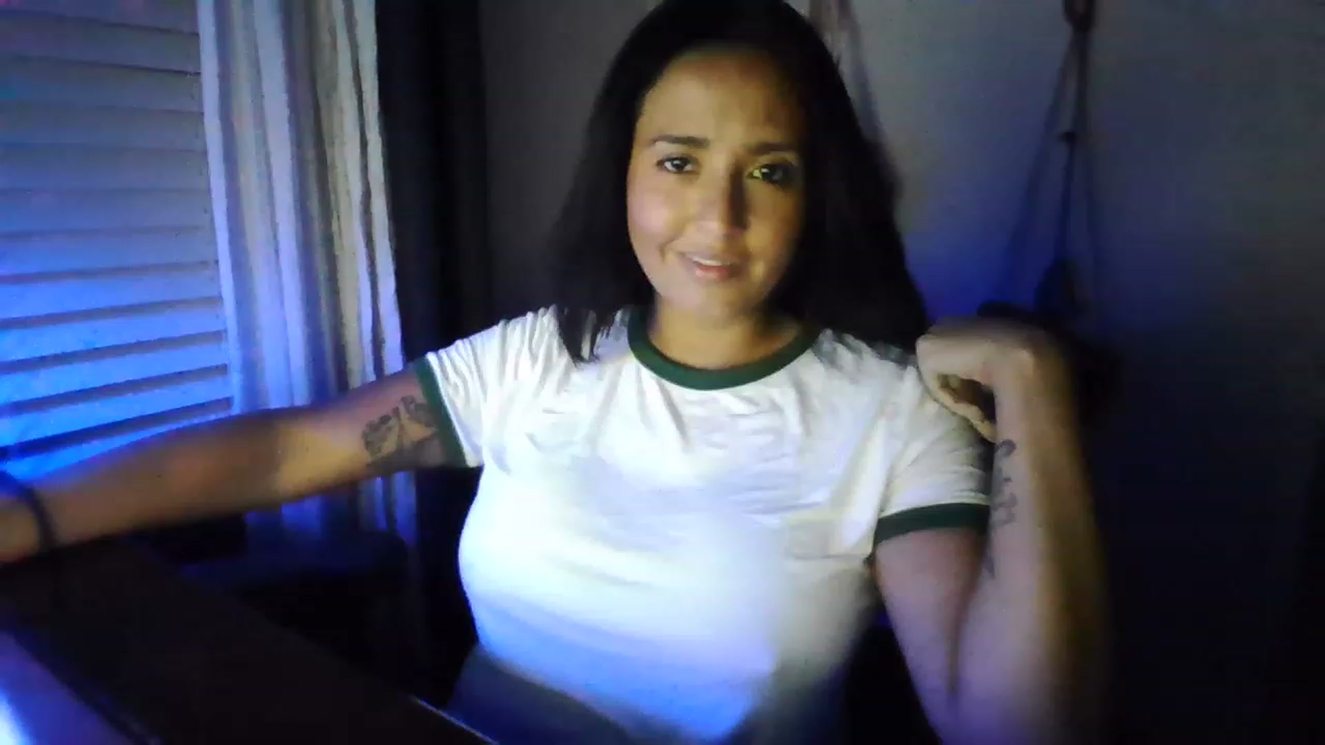 Gallery image thumbnail from LuciannaLayne's myfreecams stream on, 06/12/2023, 02:52 image 9 of 20