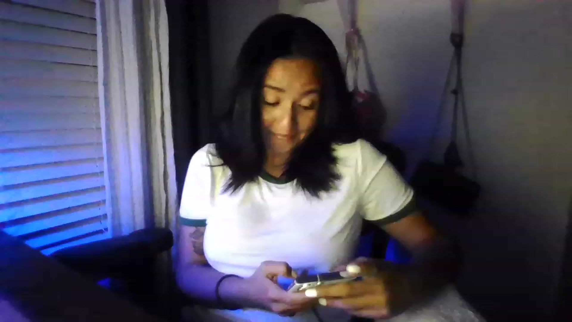 Gallery image thumbnail from LuciannaLayne's myfreecams stream on, 06/12/2023, 02:52 image 5 of 20