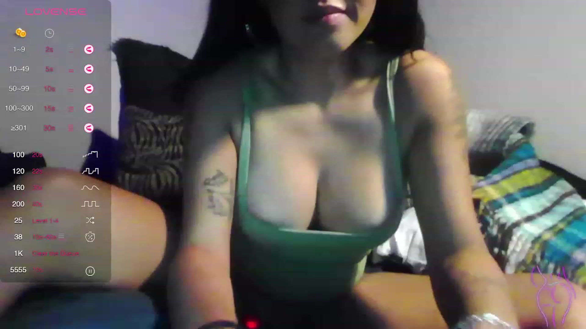 Gallery image thumbnail from LuciannaLayne's myfreecams stream on, 08/28/2023, 05:47 image 18 of 20