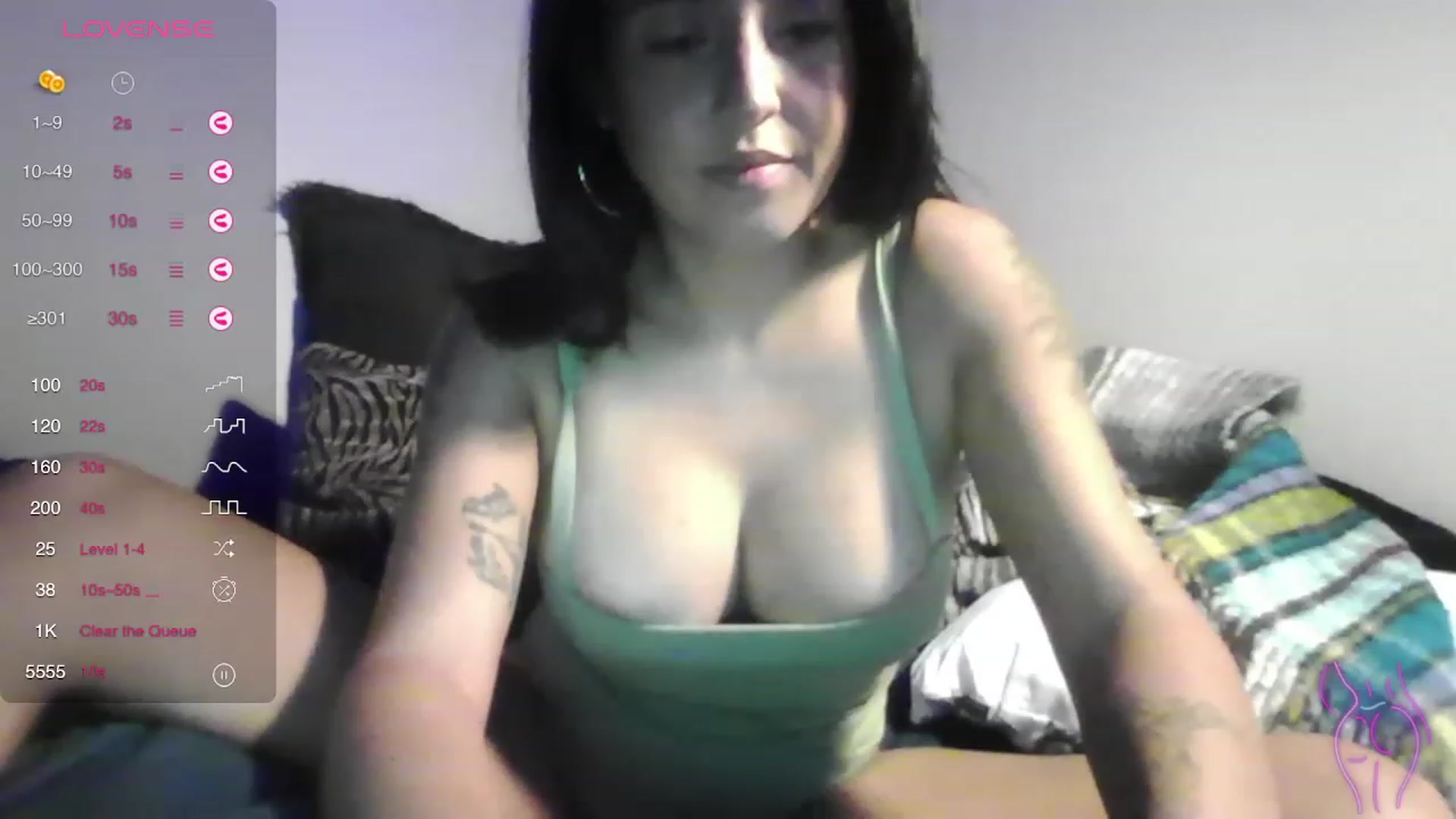 Gallery image thumbnail from LuciannaLayne's myfreecams stream on, 08/28/2023, 05:47 image 19 of 20