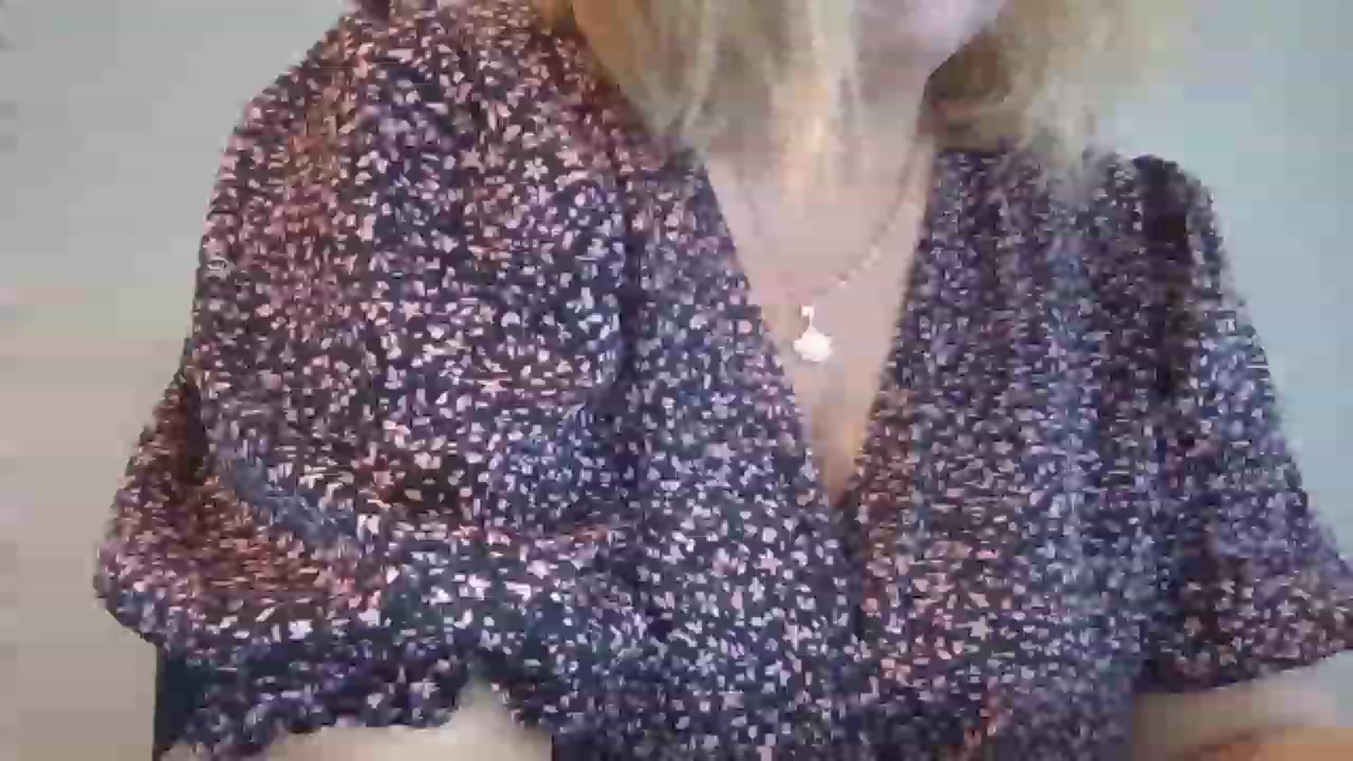 Gallery image thumbnail from LucieLowe's myfreecams stream on, 02/07/2023, 13:27 image 4 of 20