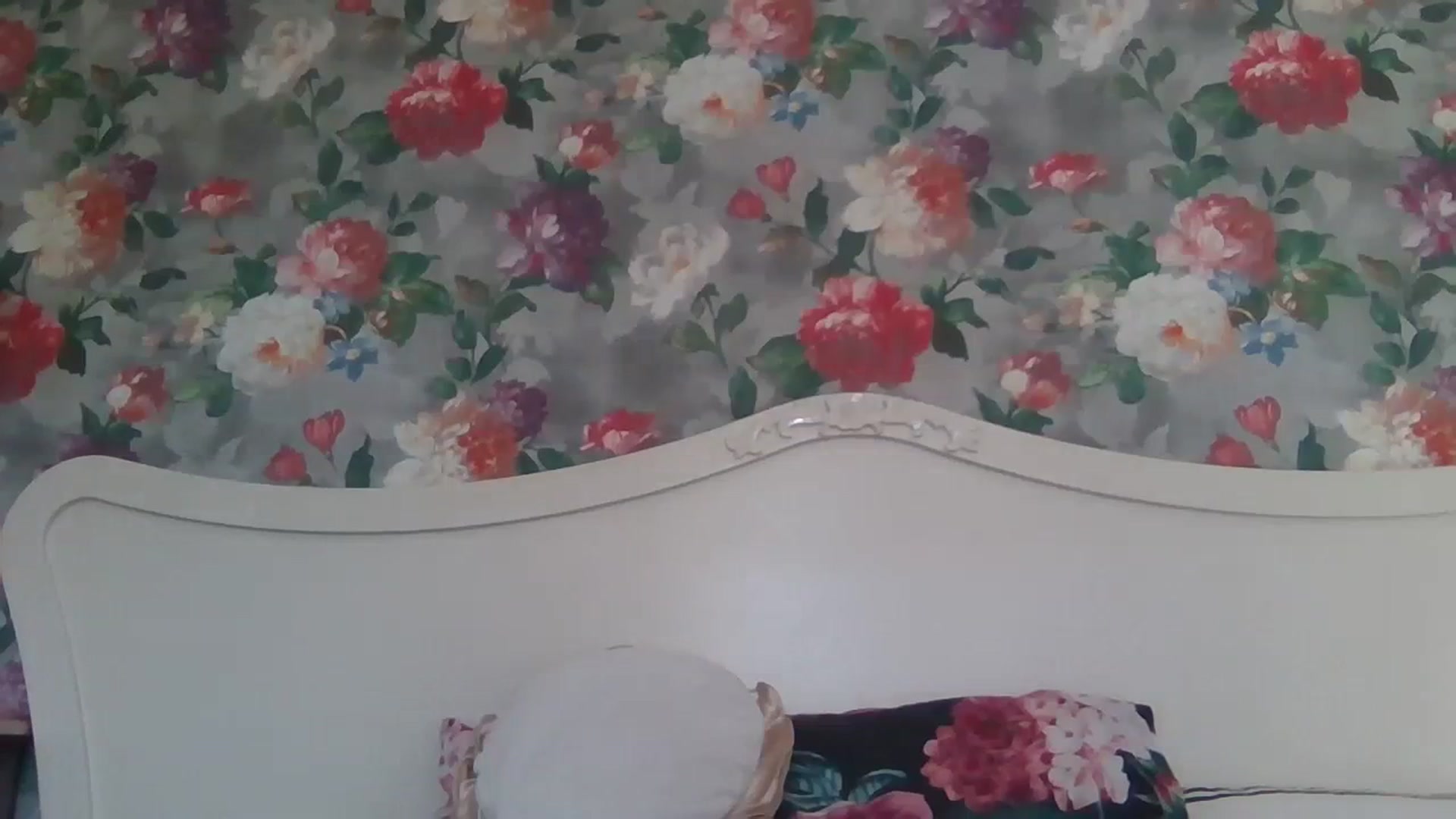 Gallery image thumbnail from LucieLowe's myfreecams stream on, 10/03/2023, 11:30 image 13 of 20