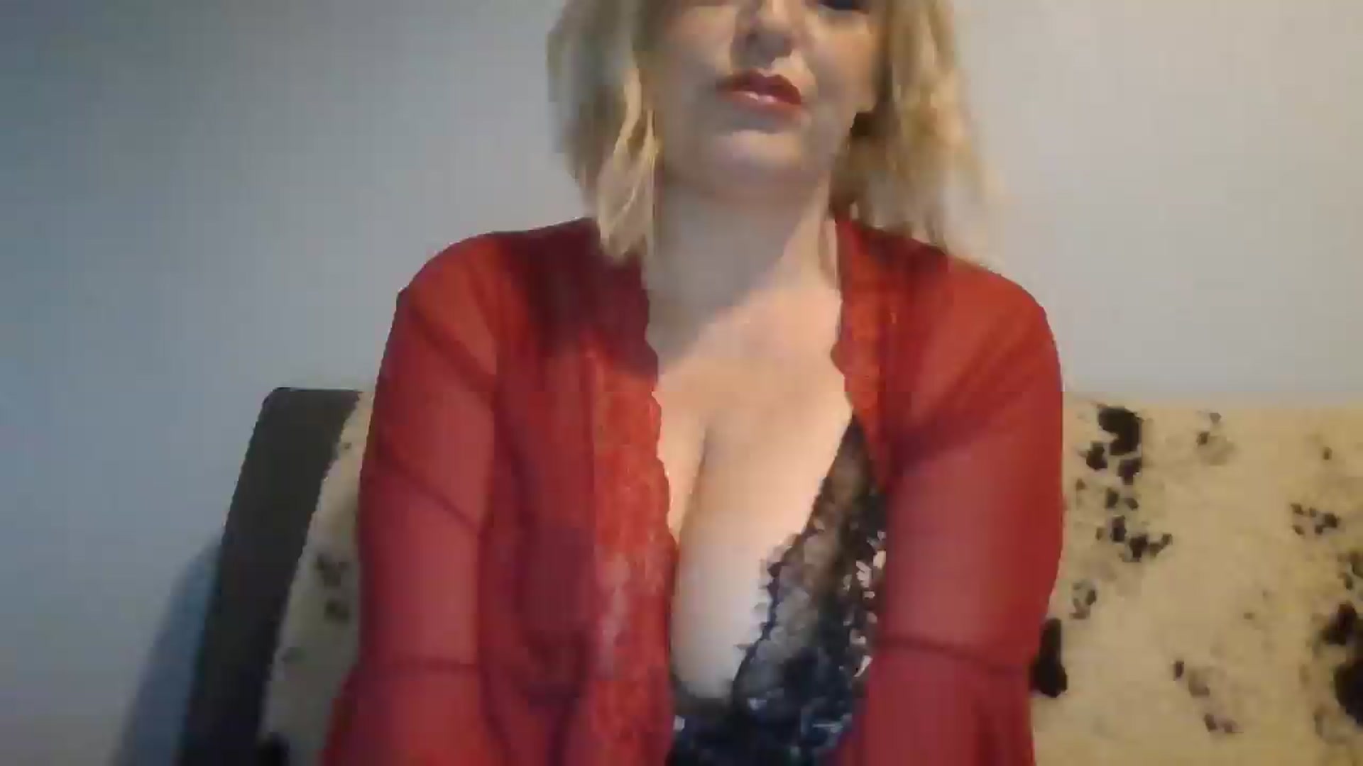 Gallery image thumbnail from LucieLowe's myfreecams stream on, 07/27/2025, 08:14 image 1 of 20