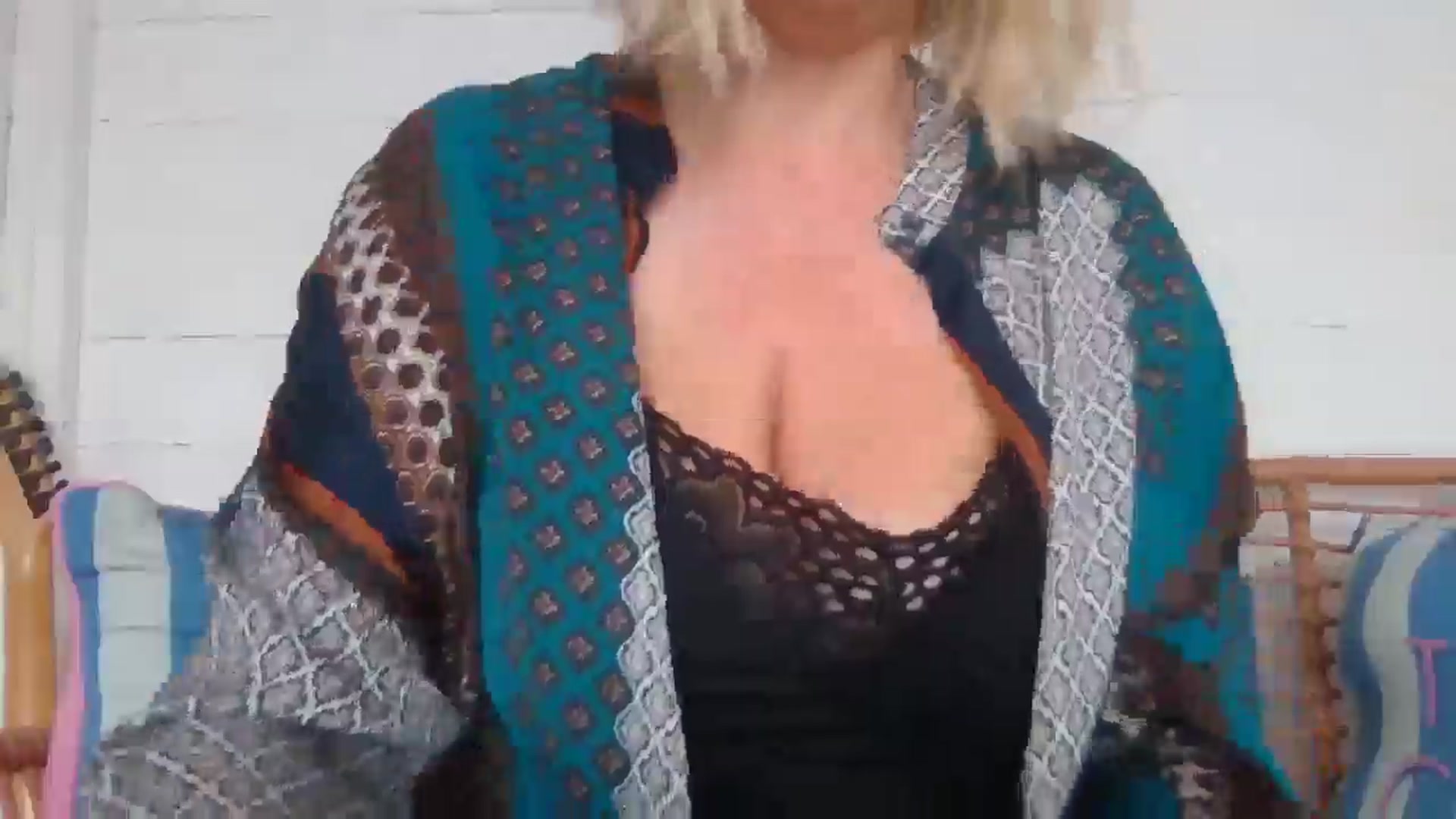 Gallery image thumbnail from LucieLowe's myfreecams stream on, 08/14/2025, 09:06 image 3 of 20