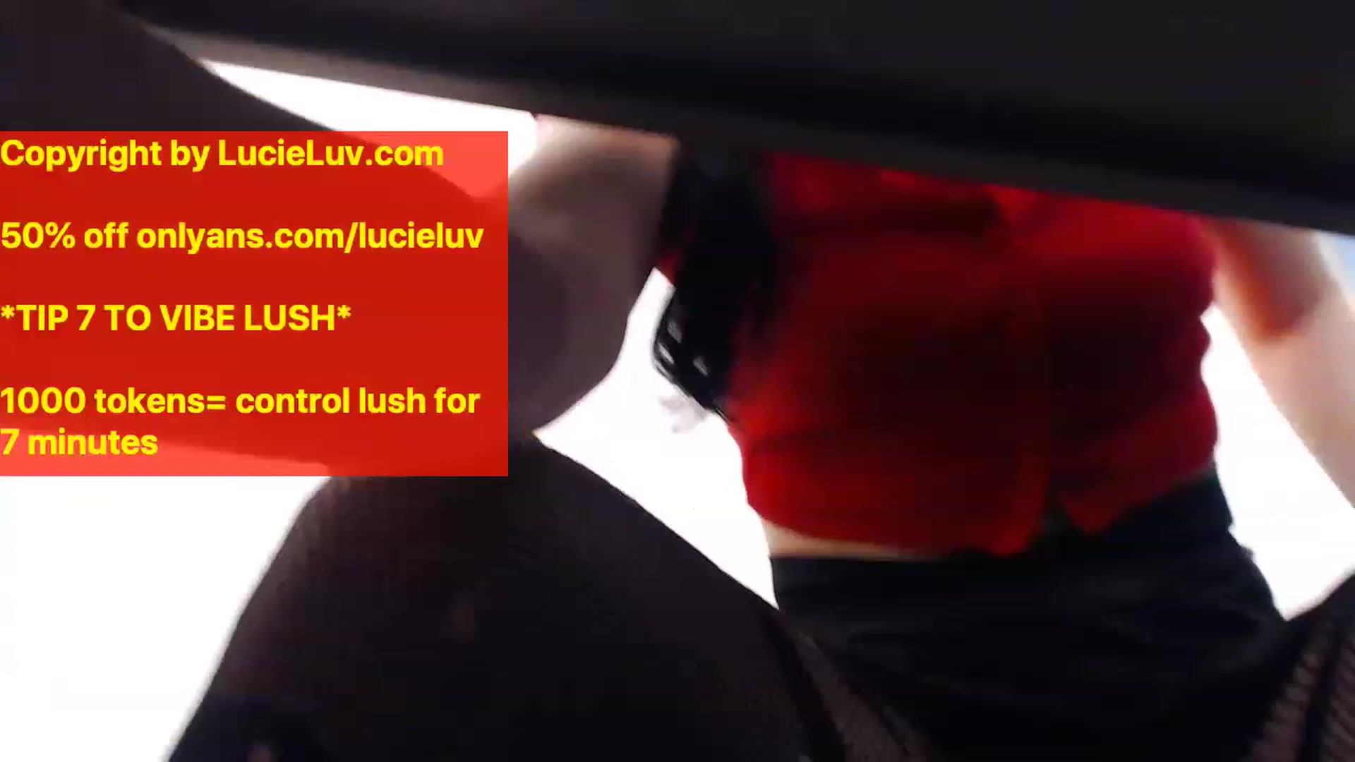 Gallery image thumbnail from LucieLuvit's myfreecams stream on, 12/05/2022, 21:39 image 6 of 20