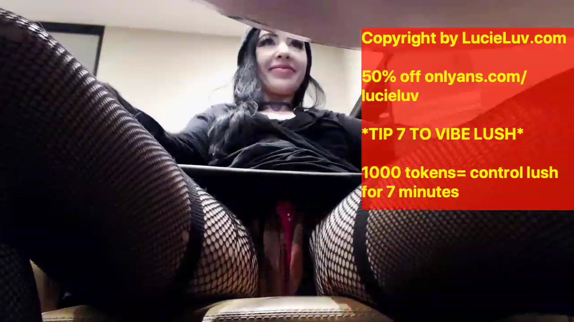 Gallery image thumbnail from LucieLuvit's myfreecams stream on, 12/06/2022, 02:02 image 12 of 20