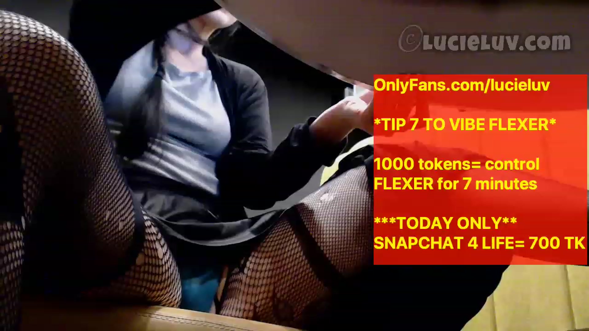 Gallery image thumbnail from LucieLuvit's myfreecams stream on, 12/29/2022, 04:38 image 2 of 20