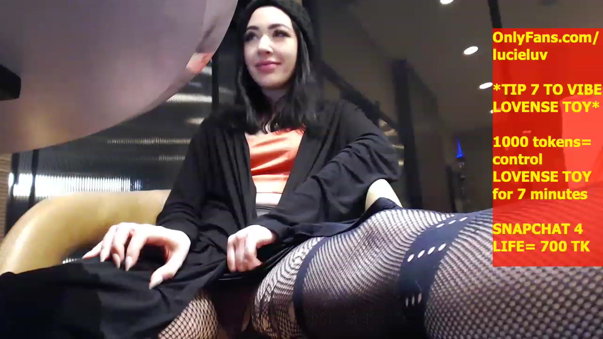 Gallery image thumbnail from LucieLuvit's myfreecams stream on, 01/30/2023, 01:55 image 15 of 20