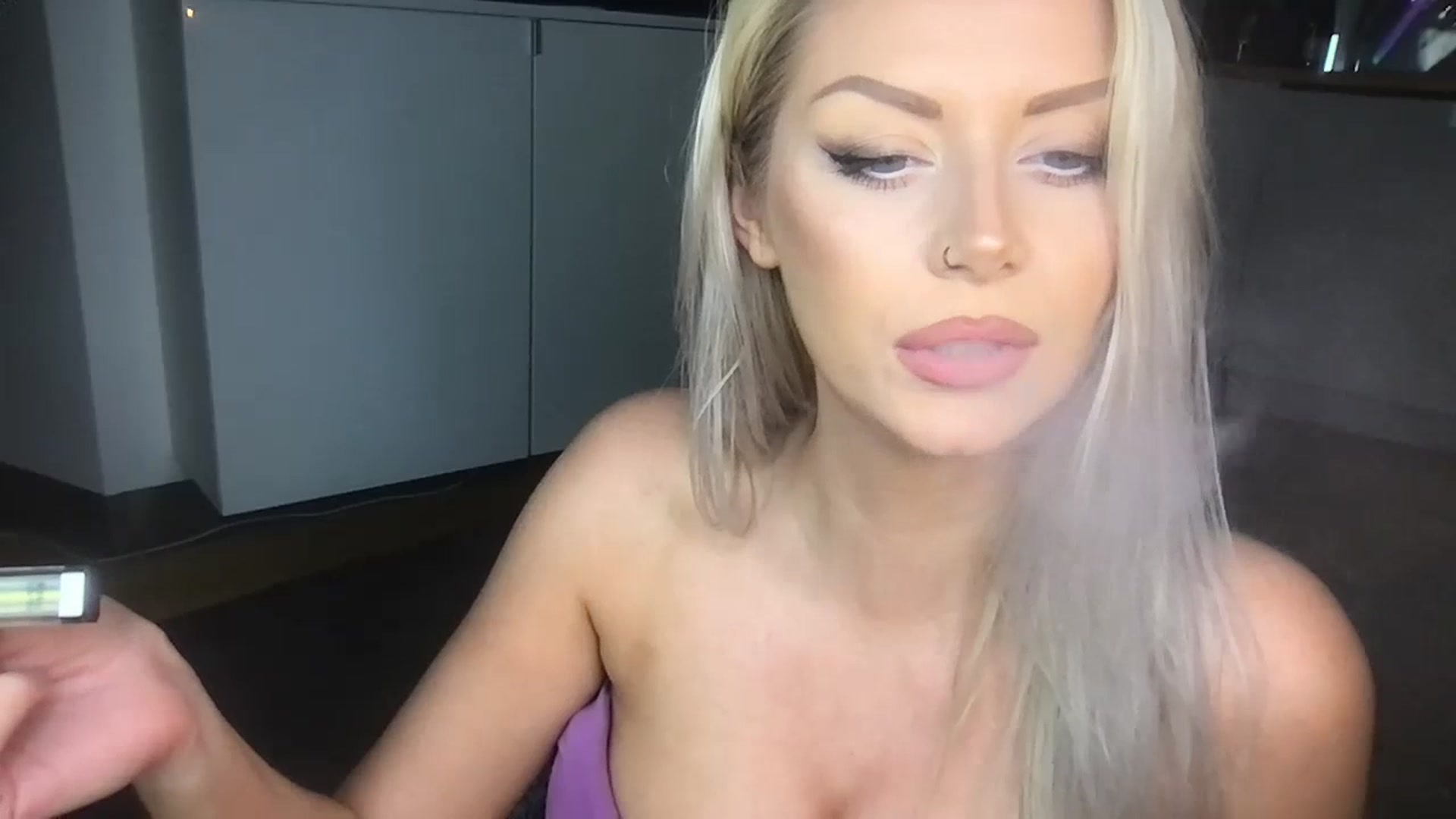 Gallery image thumbnail from LuciousLouise's myfreecams stream on, 07/14/2023, 03:04 image 19 of 20