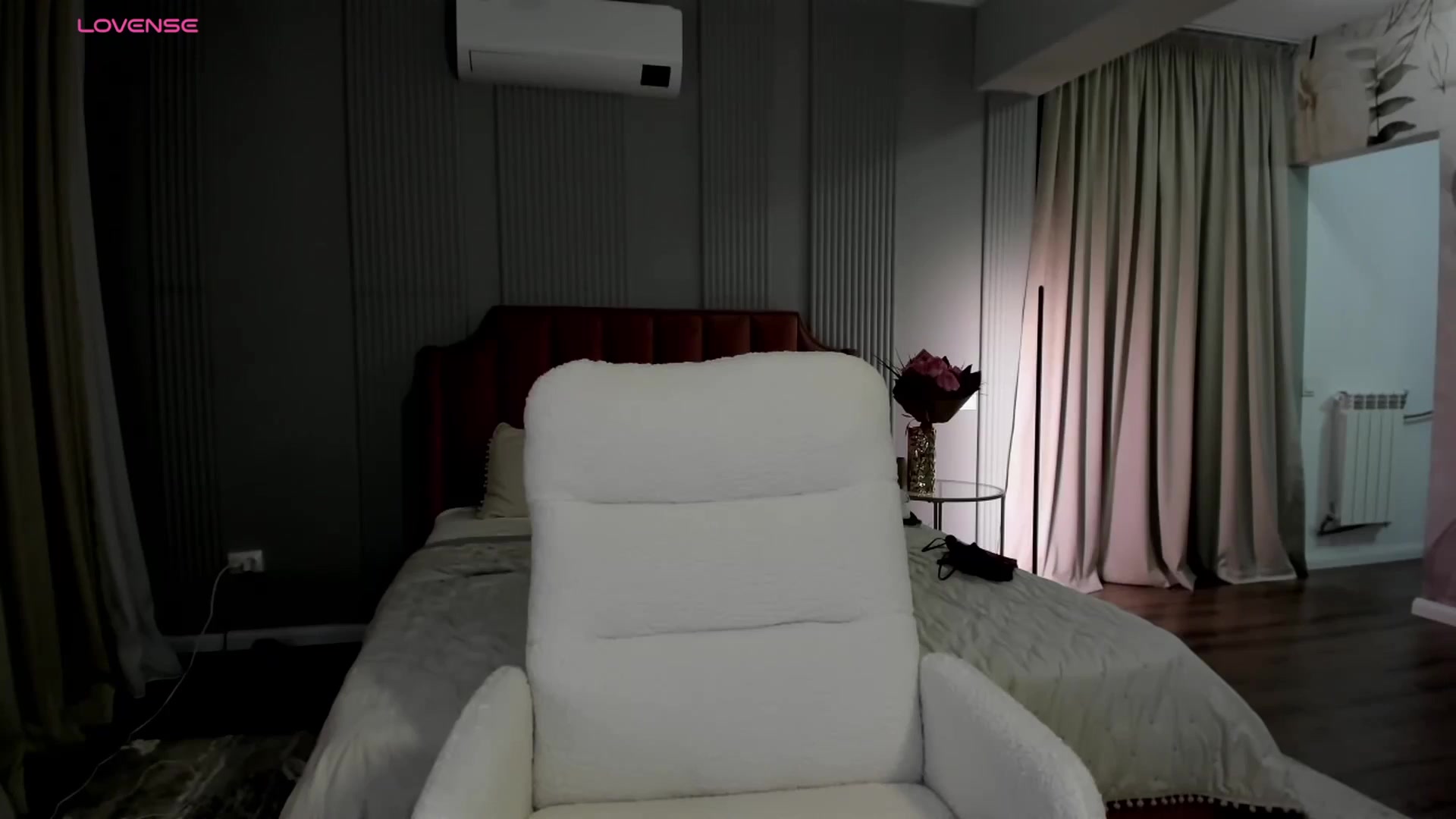 Gallery image thumbnail from Lucky13Girl's myfreecams stream on, 03/10/2026, 23:25 image 10 of 20