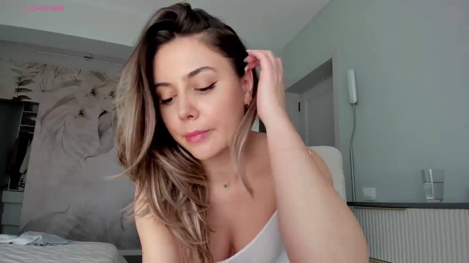 Gallery image thumbnail from Lucky13Girl's myfreecams stream on, 03/13/2026, 11:52 image 19 of 20
