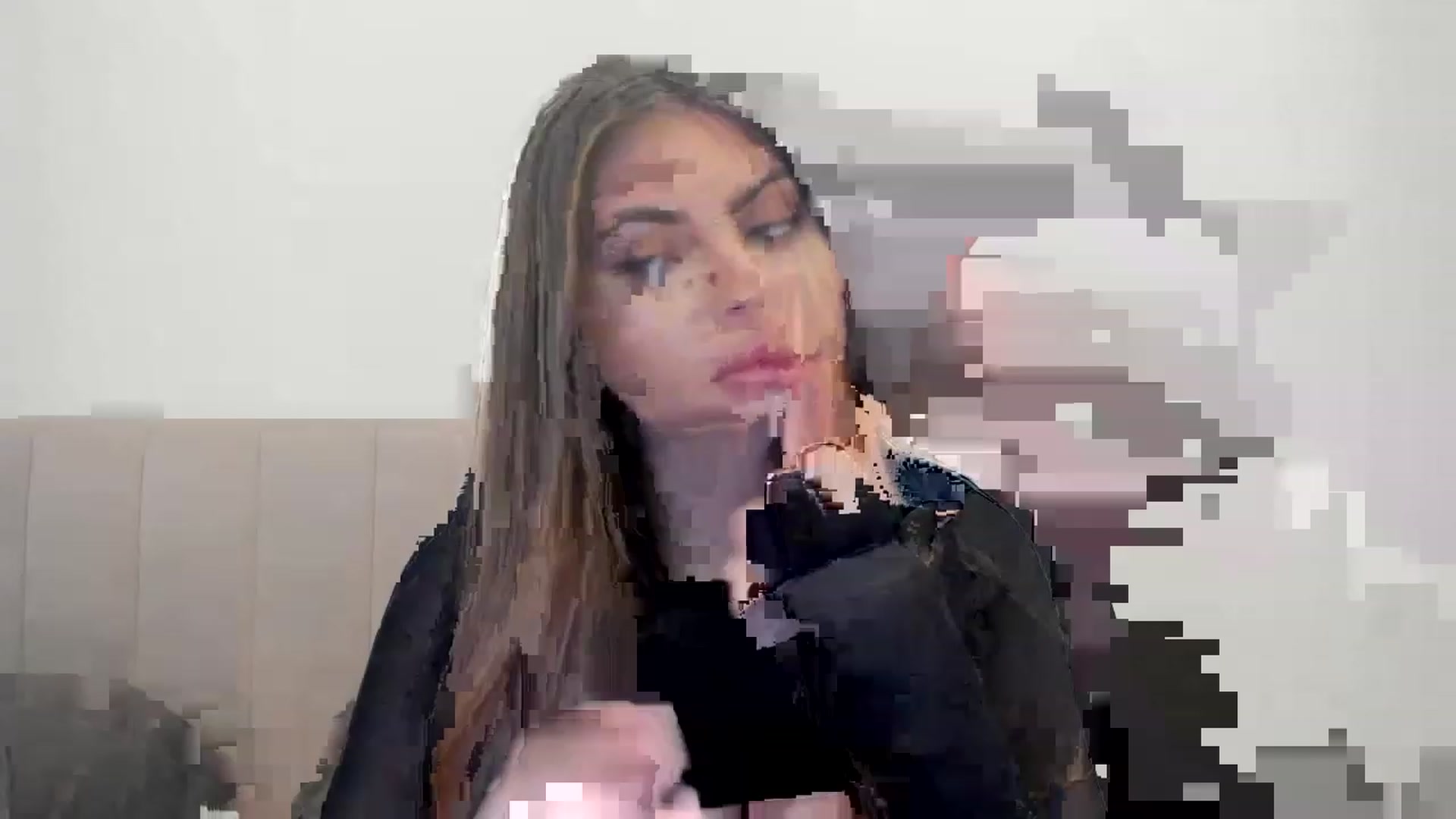 Gallery image thumbnail from LuckyCharm0's myfreecams stream on, 02/26/2023, 13:44 image 17 of 20