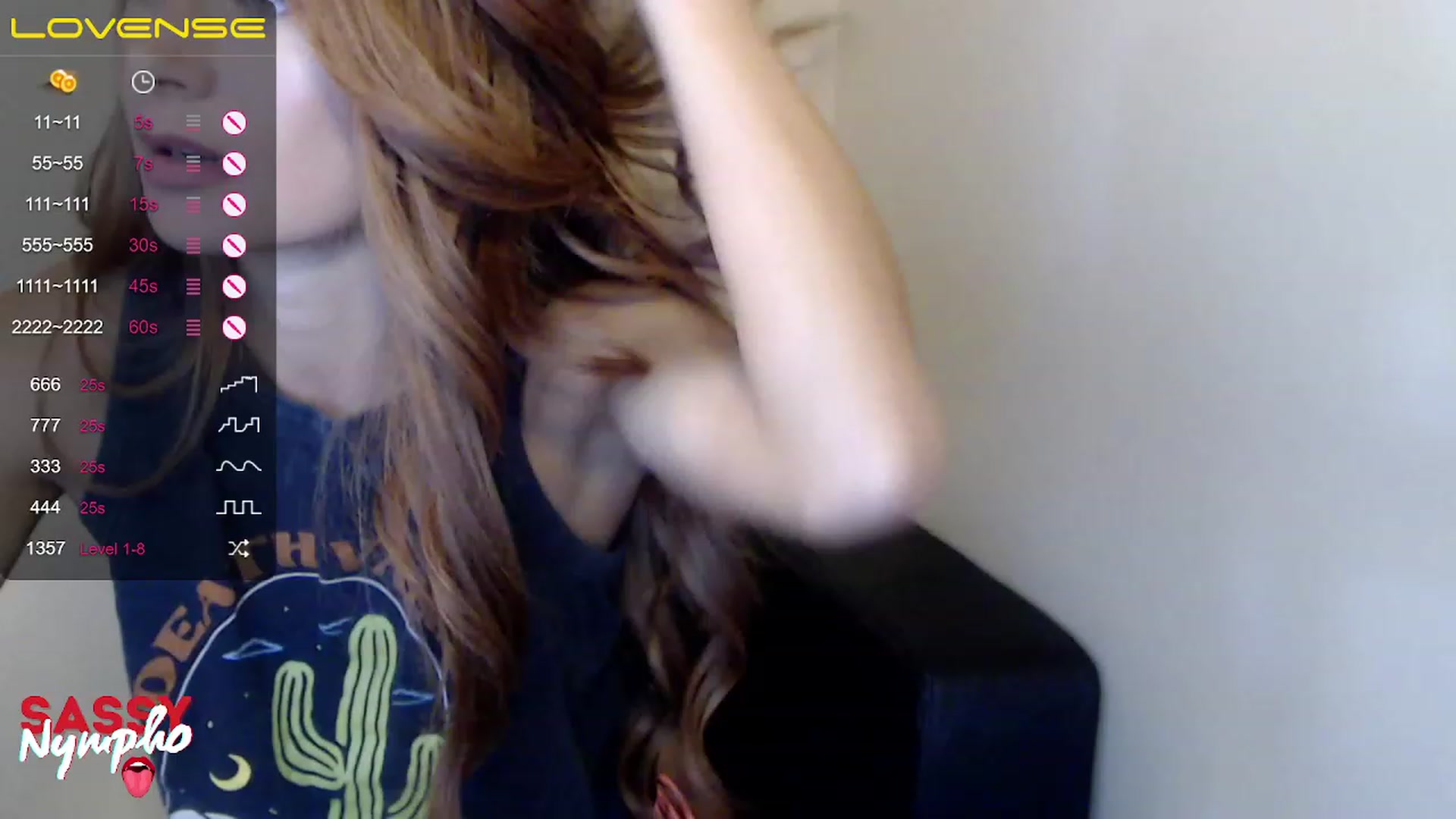 Gallery image thumbnail from LuckyClit's myfreecams stream on, 11/19/2022, 16:55 image 13 of 20