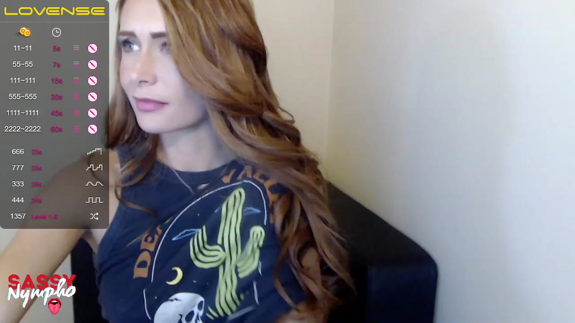 Gallery image thumbnail from LuckyClit's myfreecams stream on, 11/19/2022, 16:55 image 19 of 20