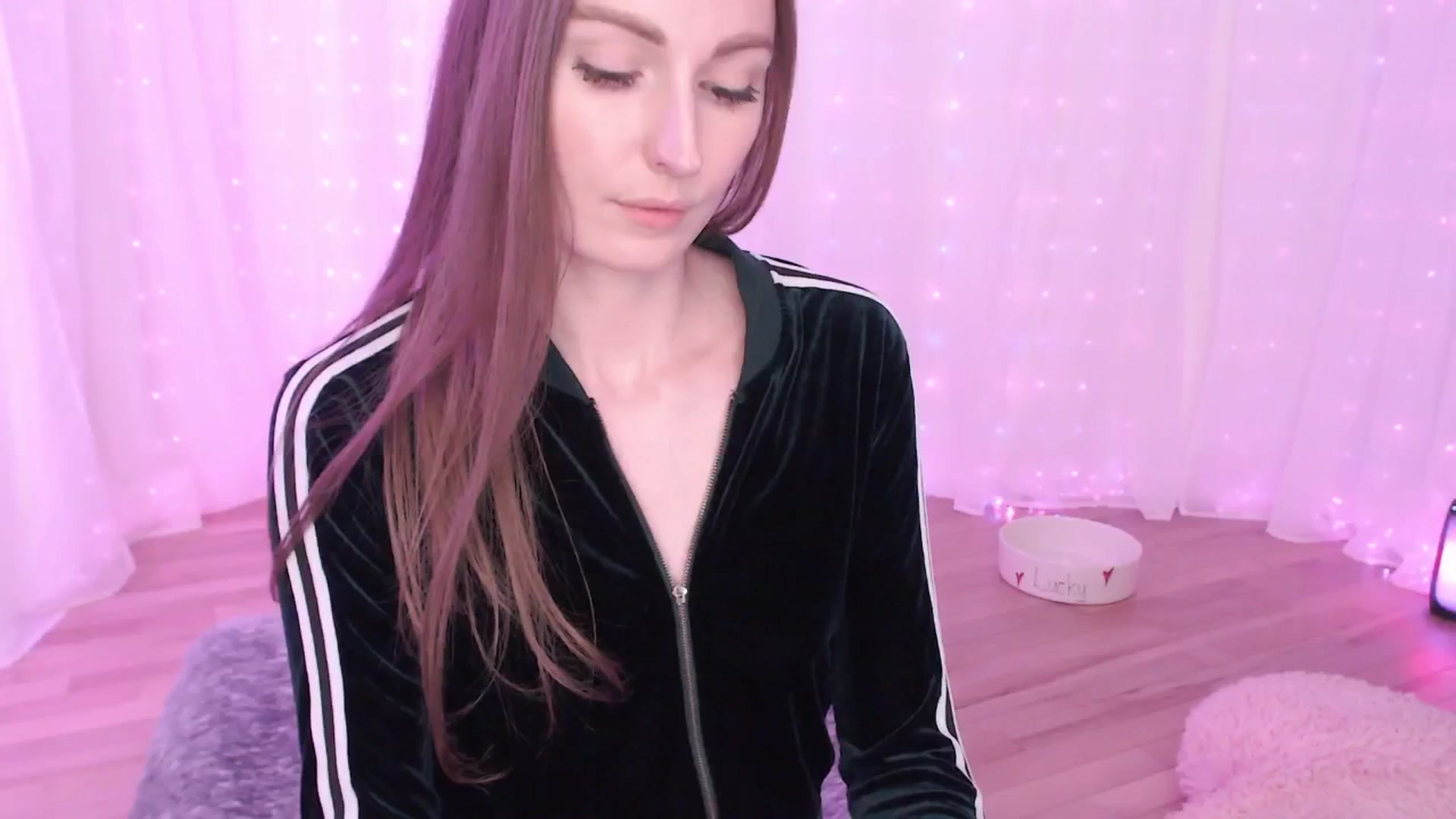 Gallery image thumbnail from LuckyFucktoy's myfreecams stream on, 01/31/2025, 05:57 image 20 of 20