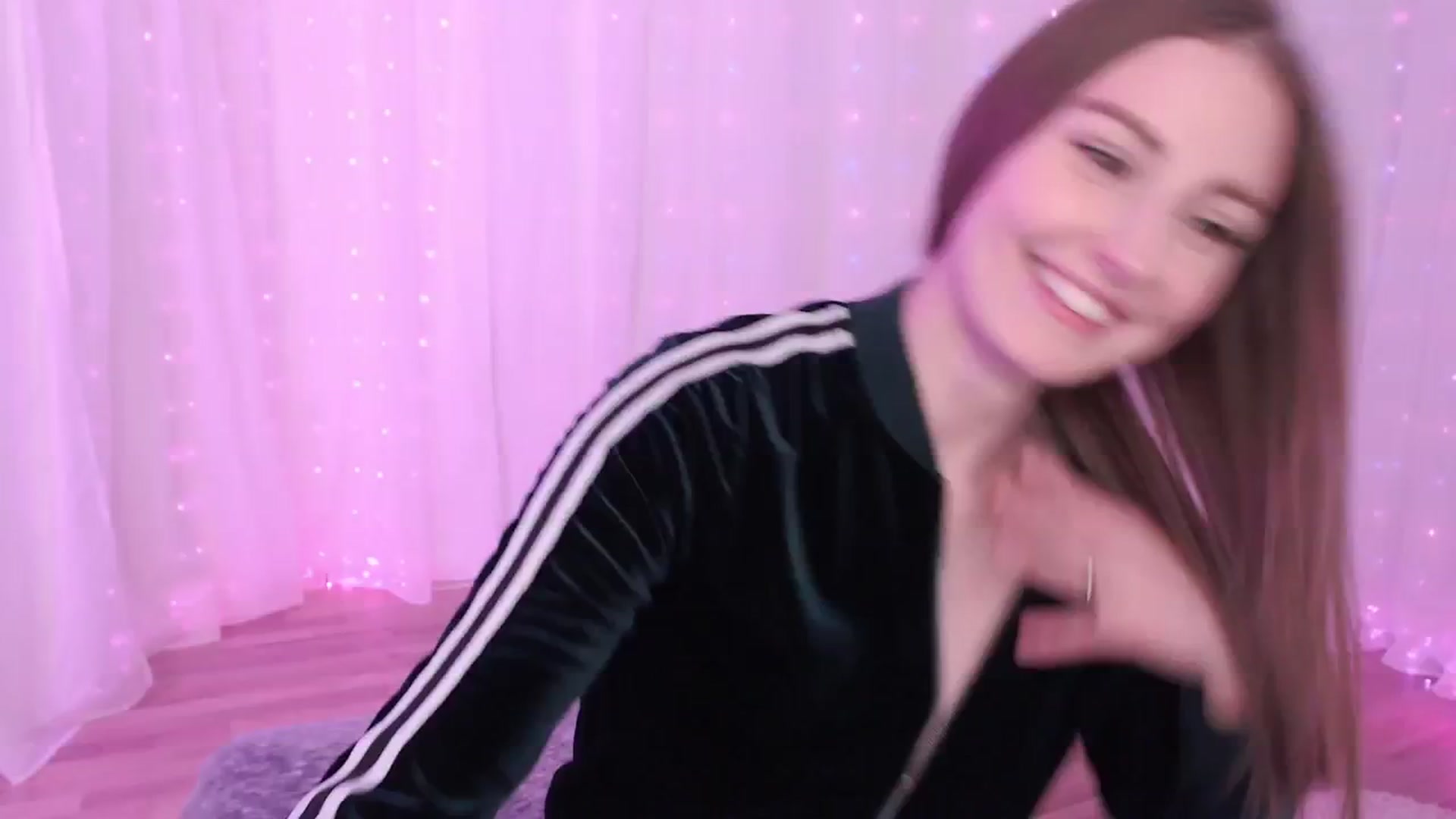 Gallery image thumbnail from LuckyFucktoy's myfreecams stream on, 01/31/2025, 05:57 image 13 of 20
