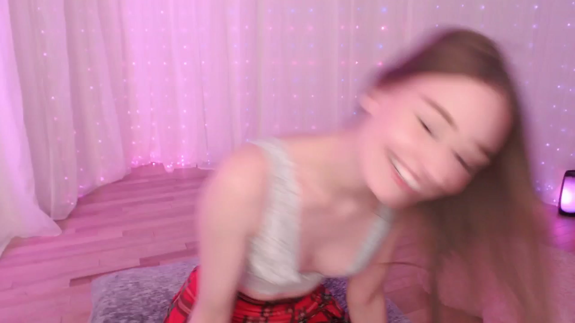 Gallery image thumbnail from LuckyFucktoy's myfreecams stream on, 03/06/2025, 06:52 image 8 of 20